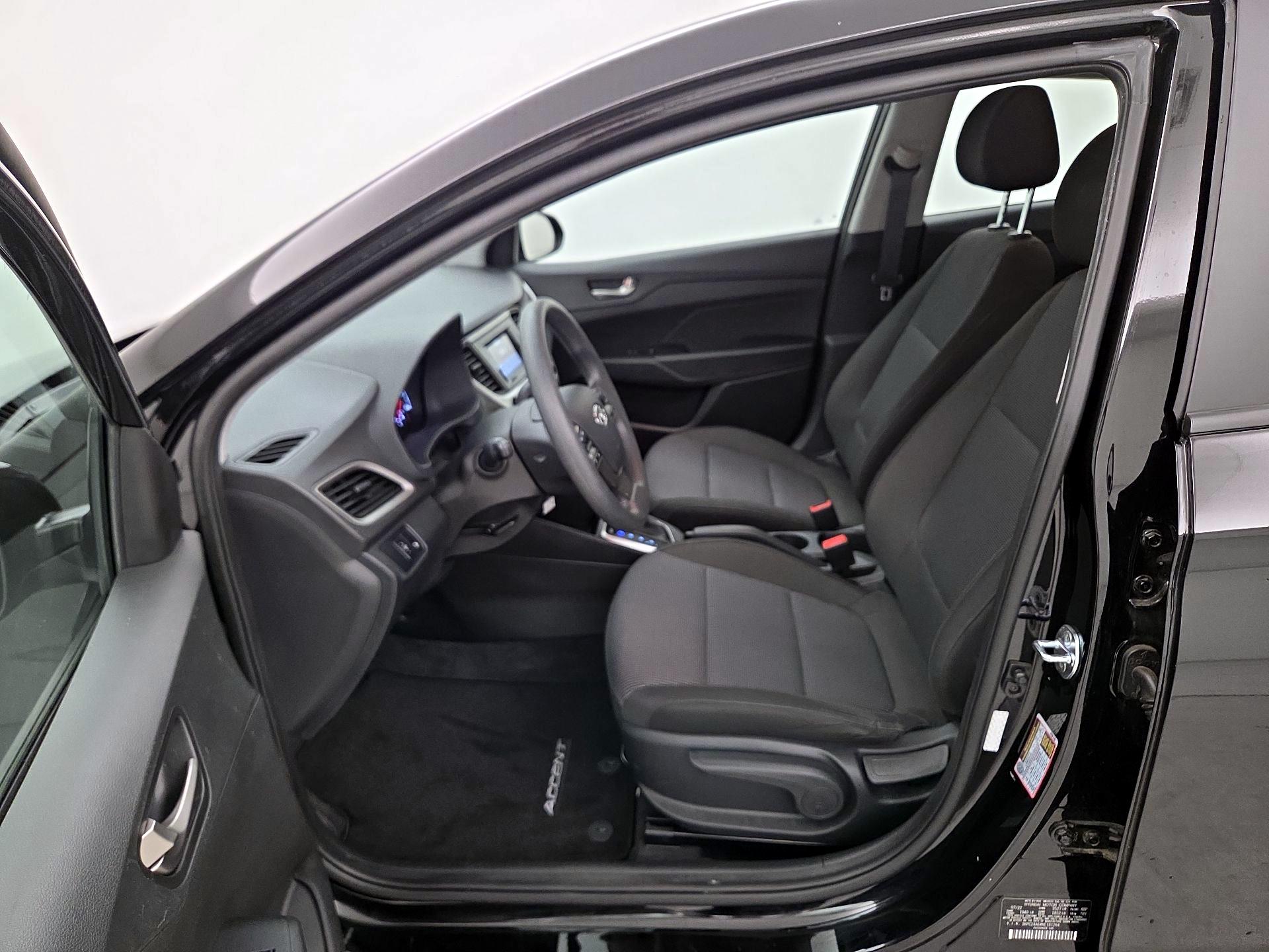 Thumbnail: 2022 Hyundai Accent - 11