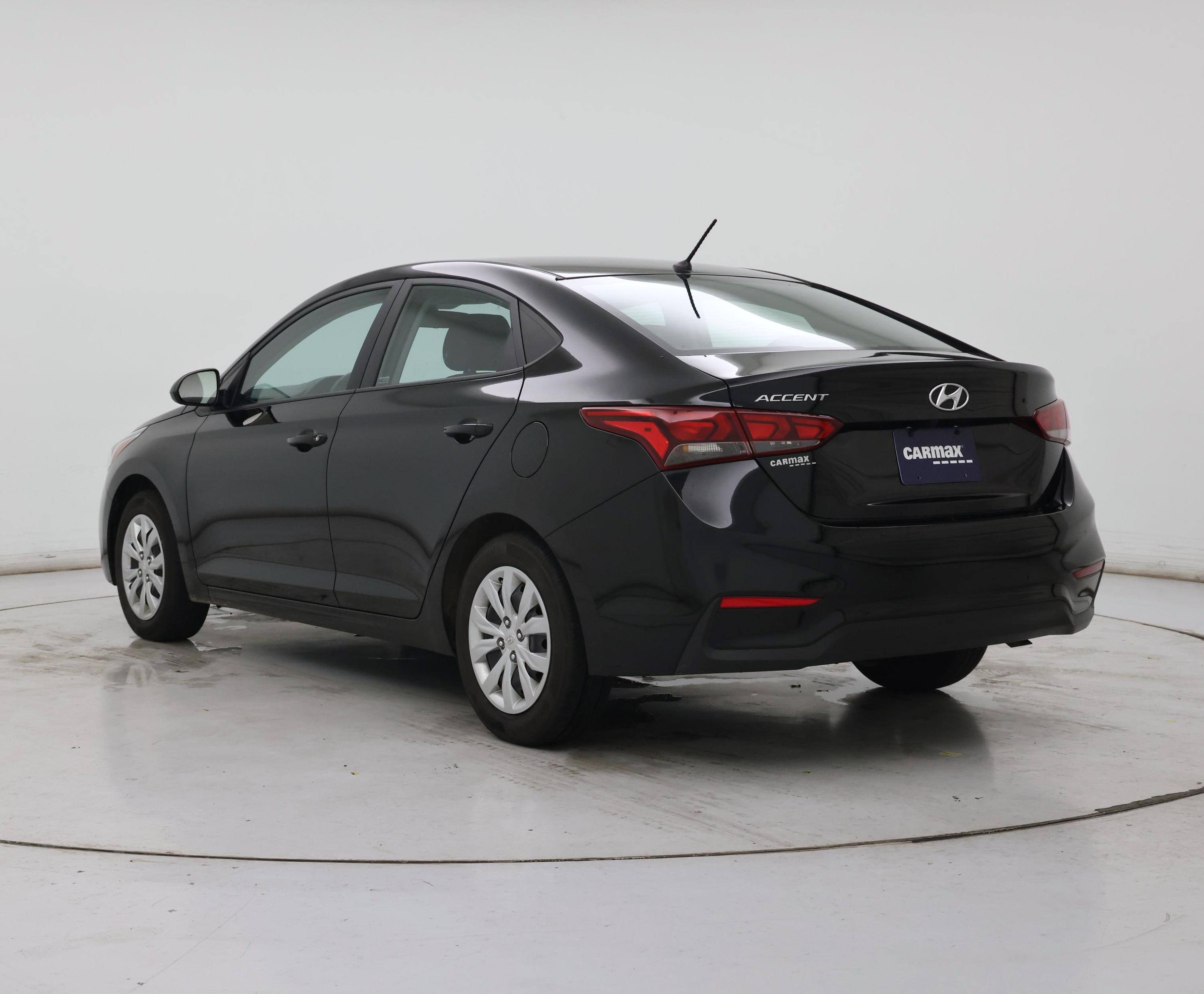Thumbnail: 2022 Hyundai Accent - 2