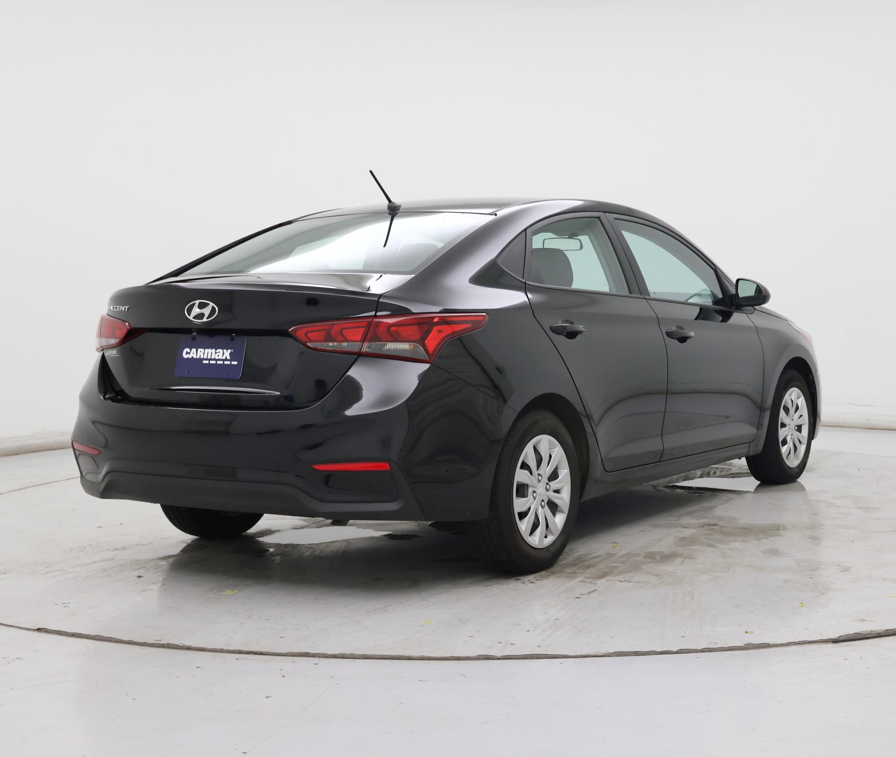 Thumbnail: 2022 Hyundai Accent - 8