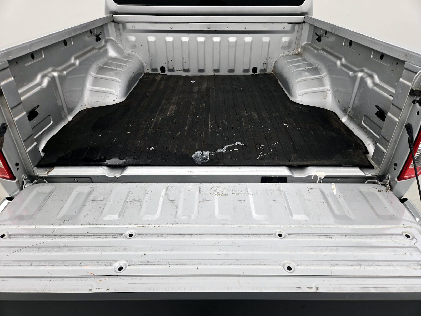 2015 Nissan Frontier S - Photo 21