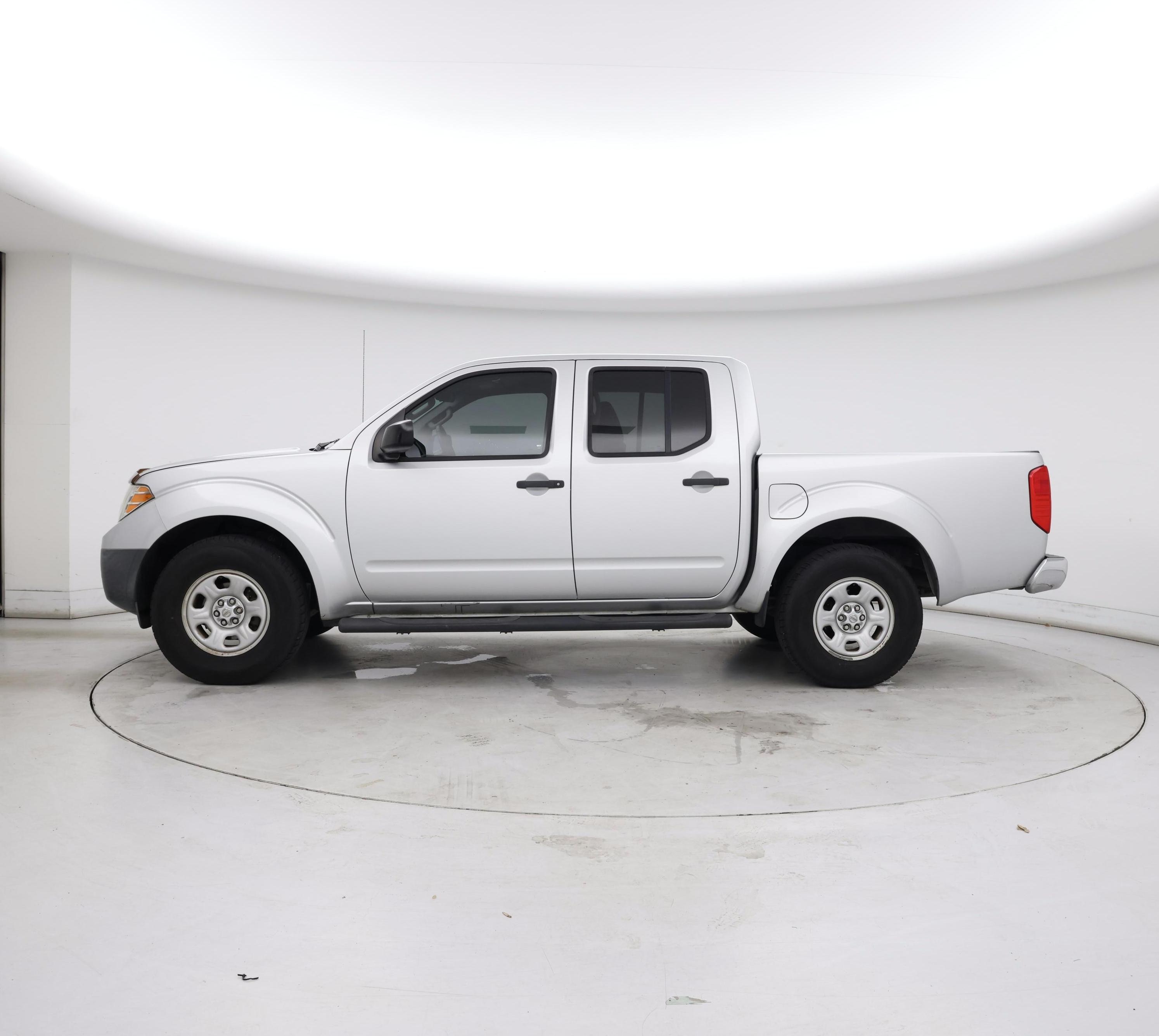 Thumbnail: 2015 Nissan Frontier - 3