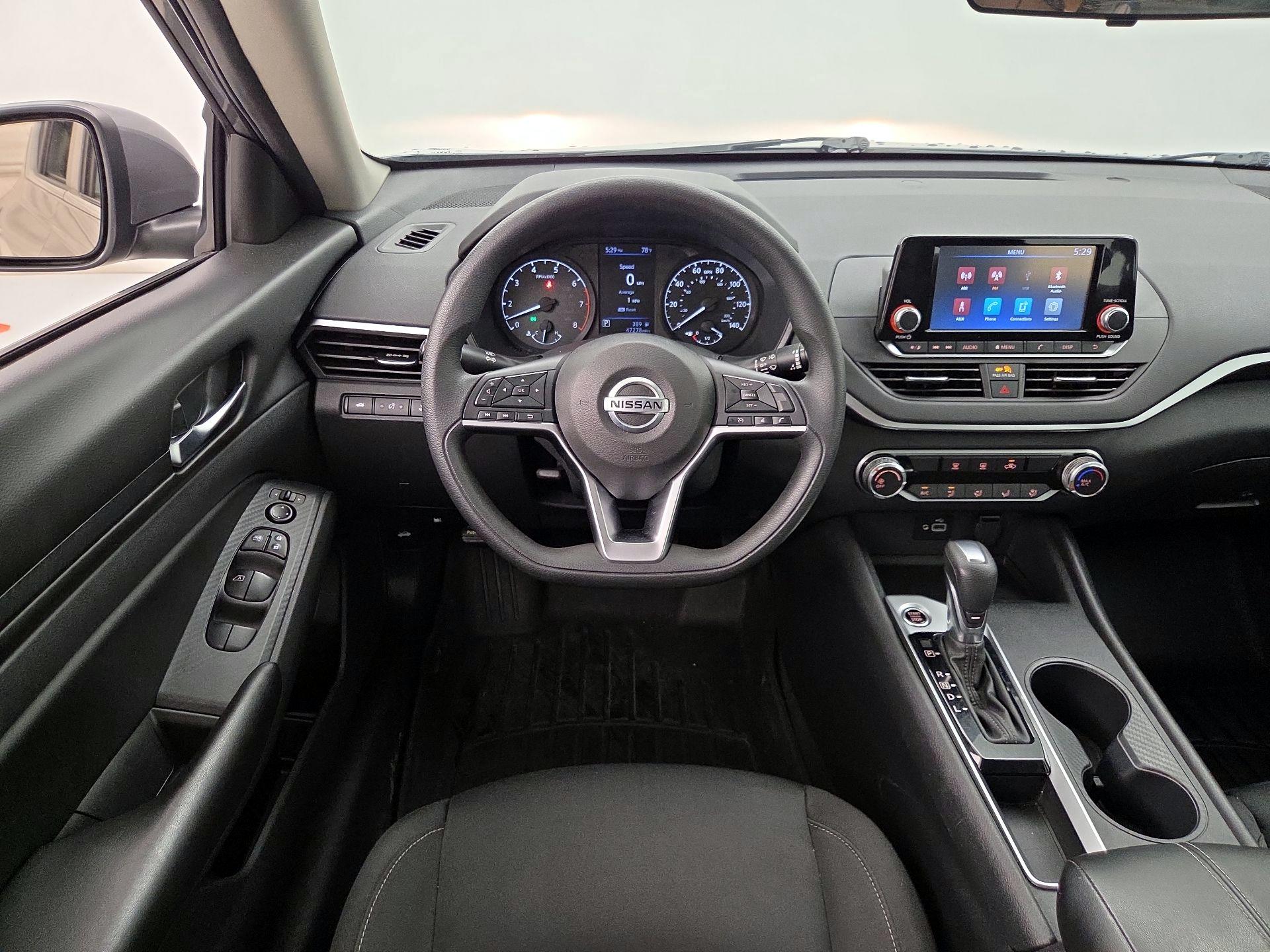 Thumbnail: 2021 Nissan Altima - 10