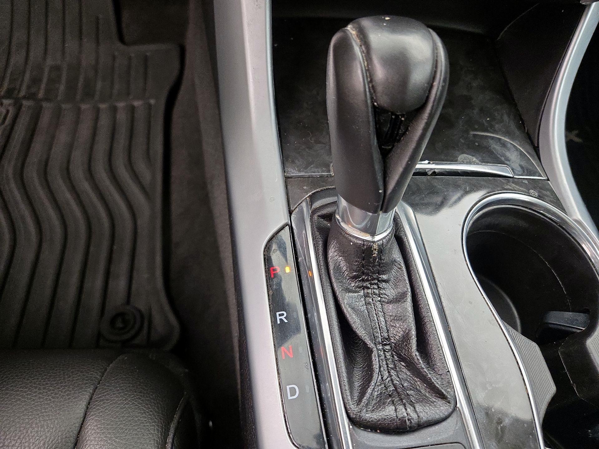 Thumbnail: 2019 Acura TLX - 17