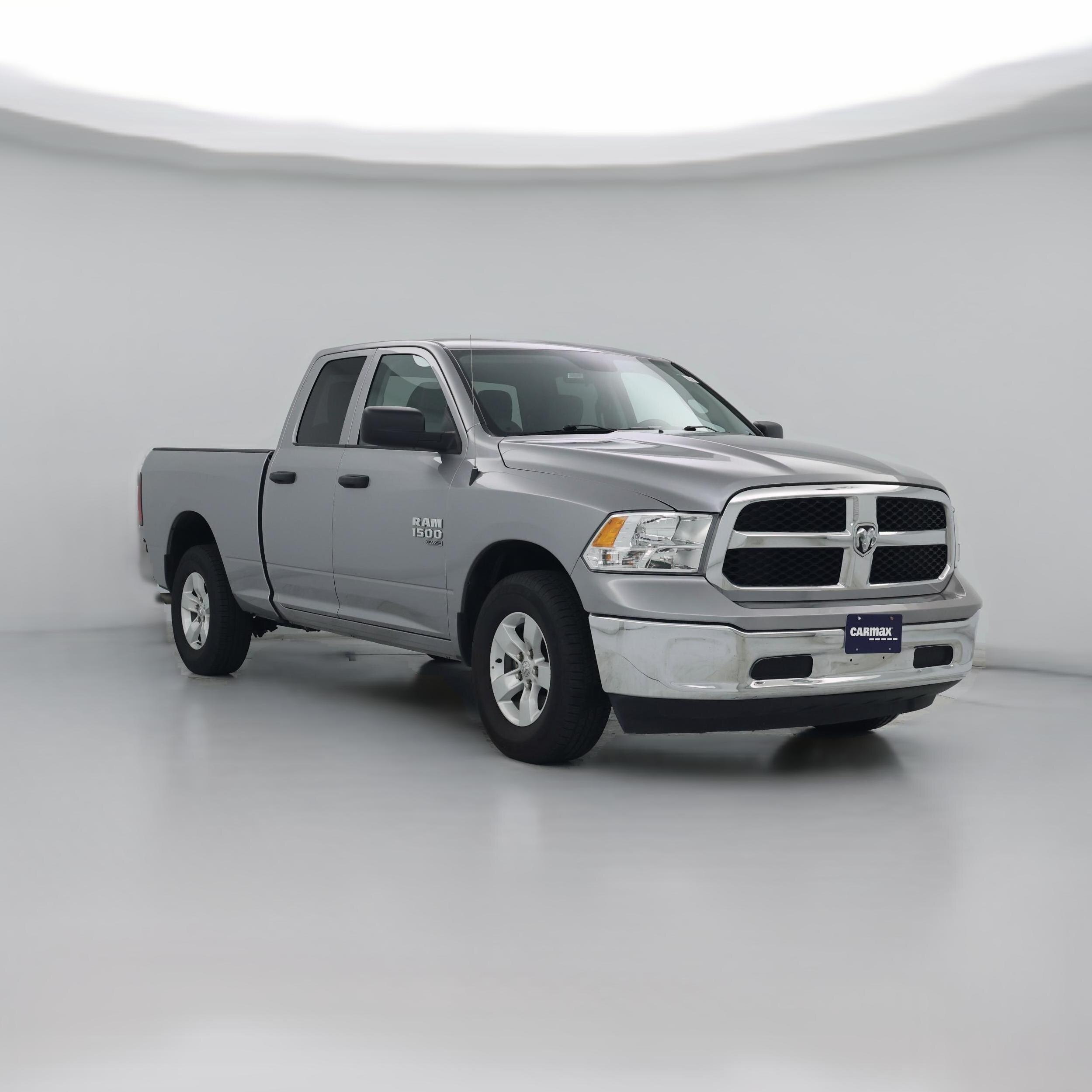 Thumbnail: 2024 RAM 1500 Classic - 1