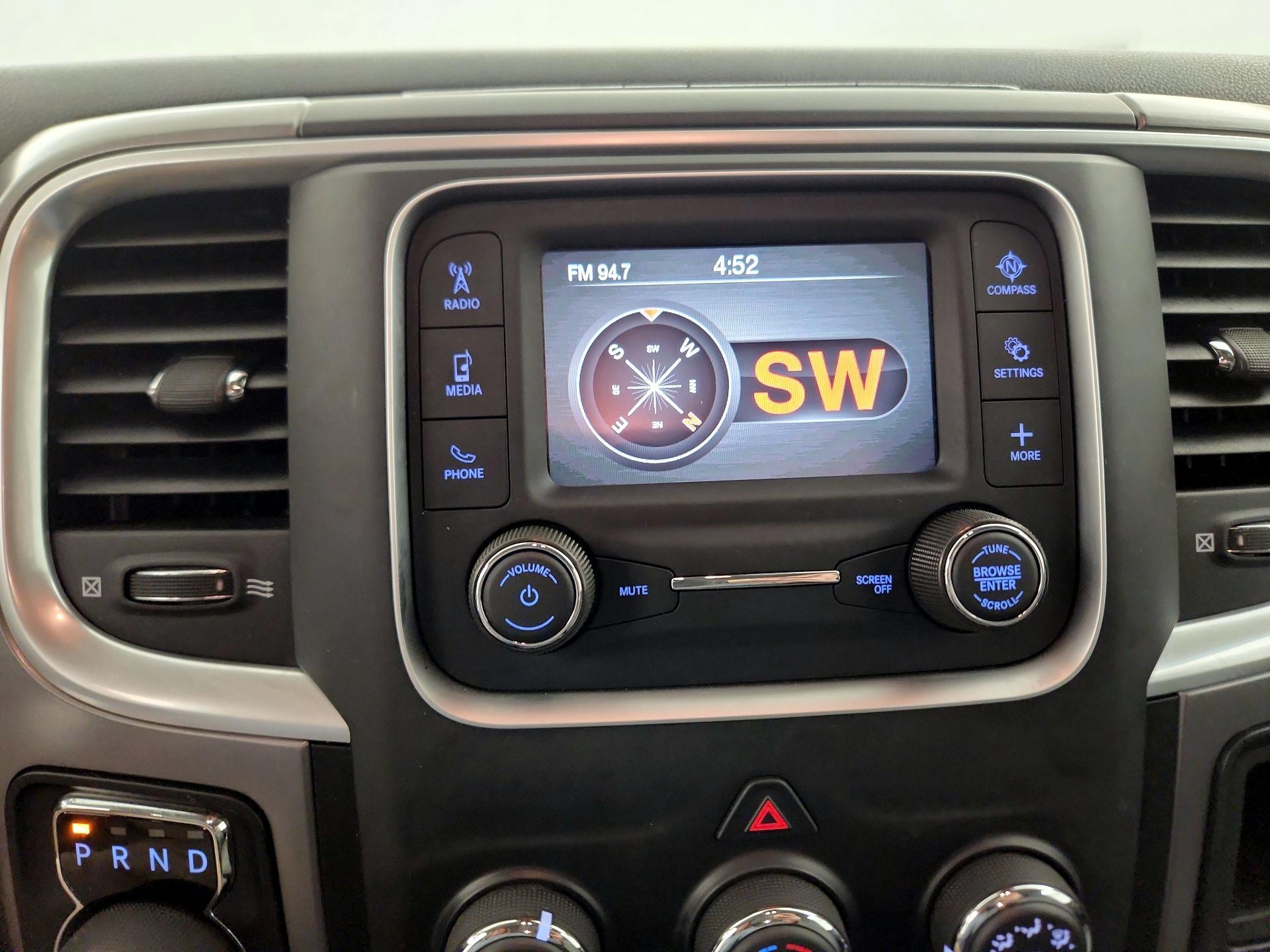Thumbnail: 2024 RAM 1500 Classic - 14