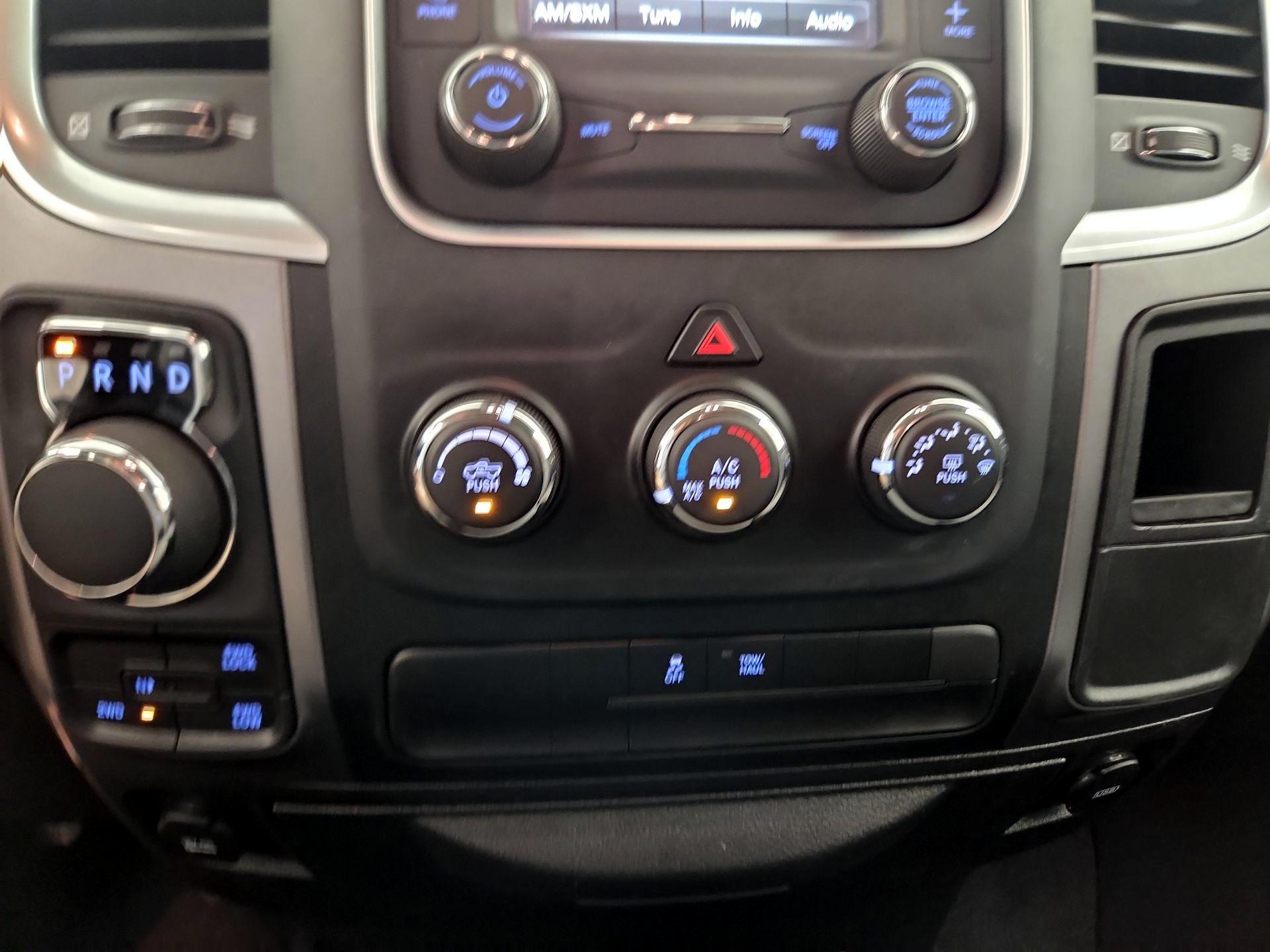 Thumbnail: 2024 RAM 1500 Classic - 17