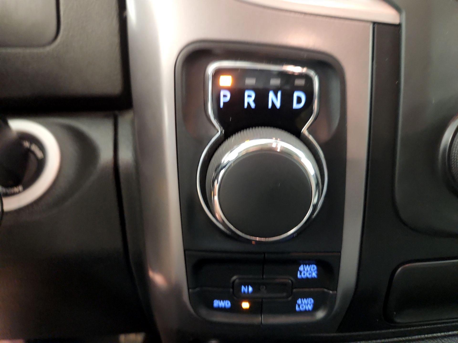 Thumbnail: 2024 RAM 1500 Classic - 18