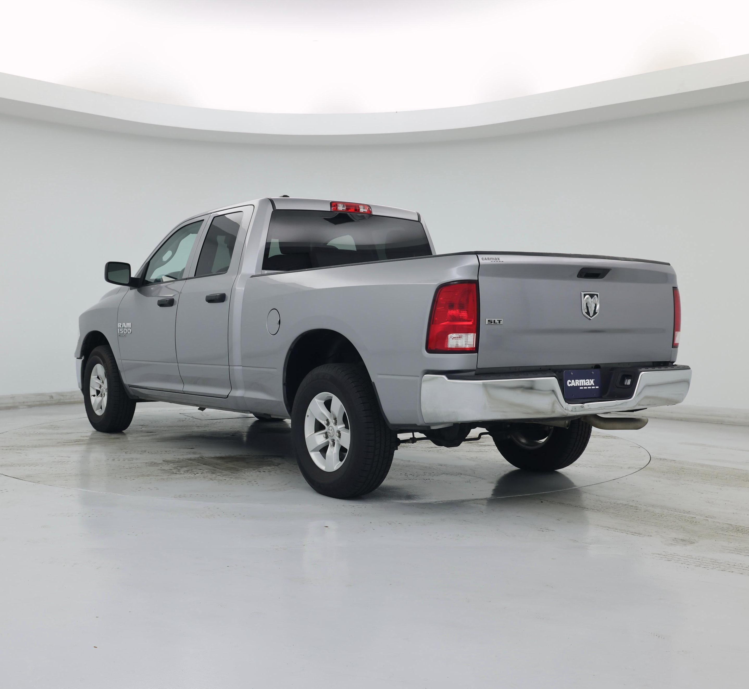 Thumbnail: 2024 RAM 1500 Classic - 2