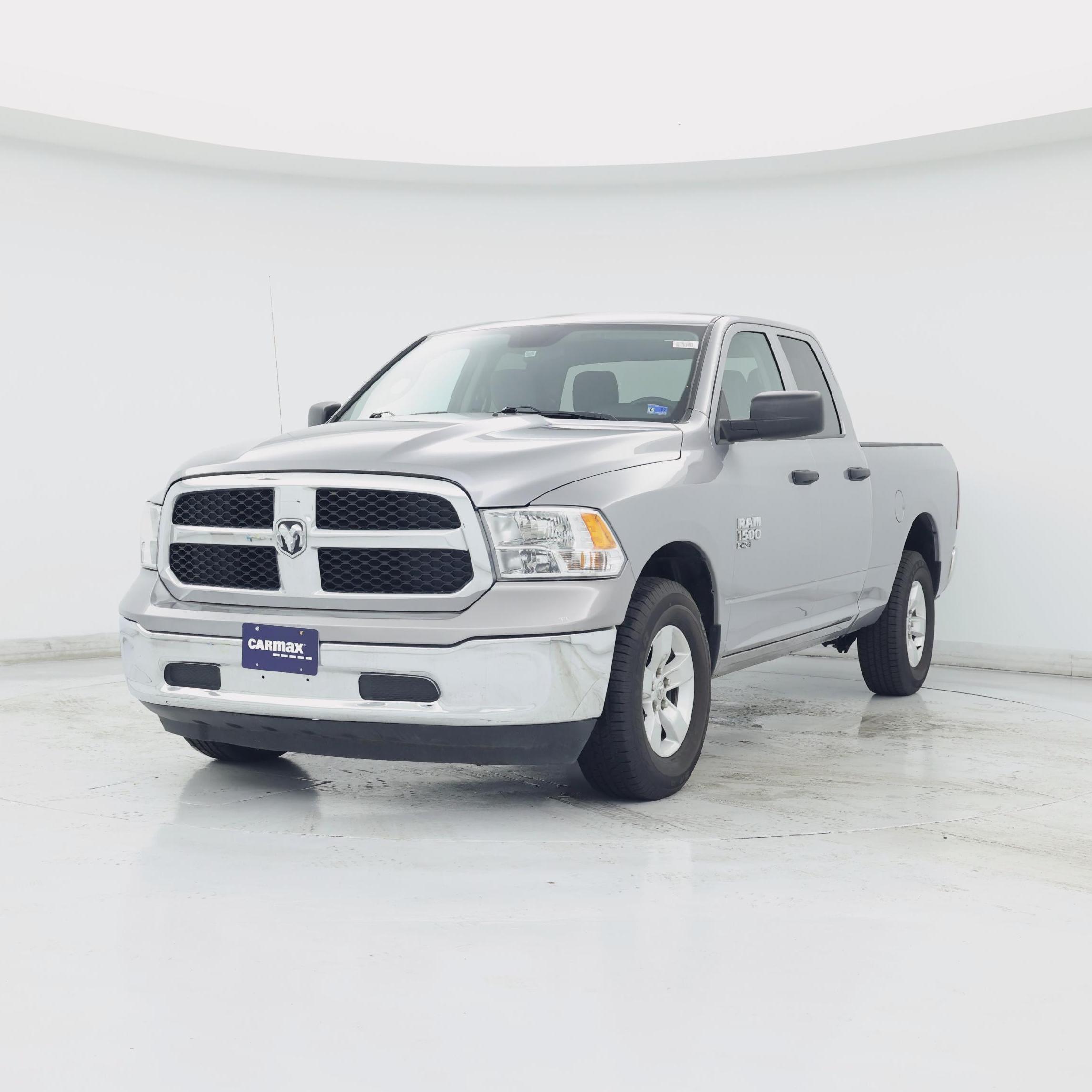 Thumbnail: 2024 RAM 1500 Classic - 4
