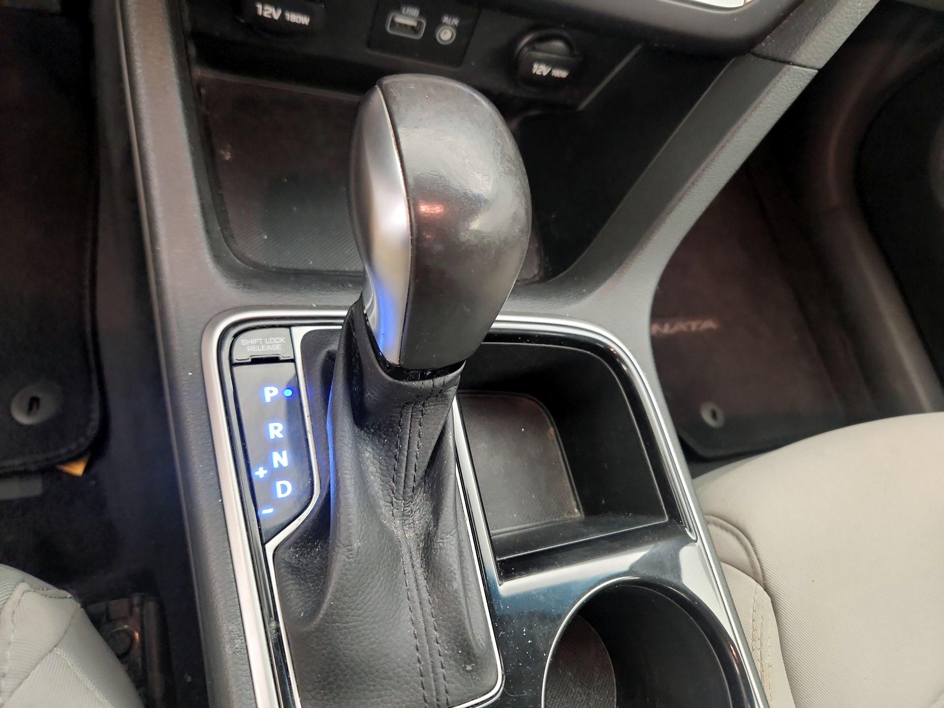 Thumbnail: 2018 Hyundai Sonata - 17