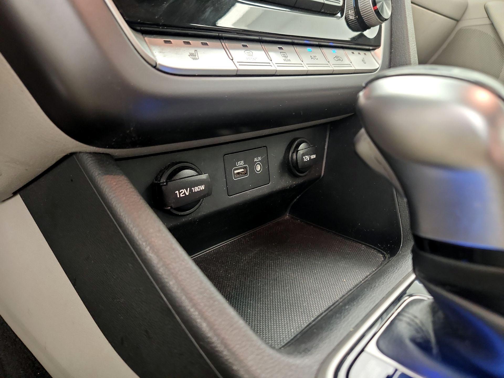 Thumbnail: 2018 Hyundai Sonata - 18