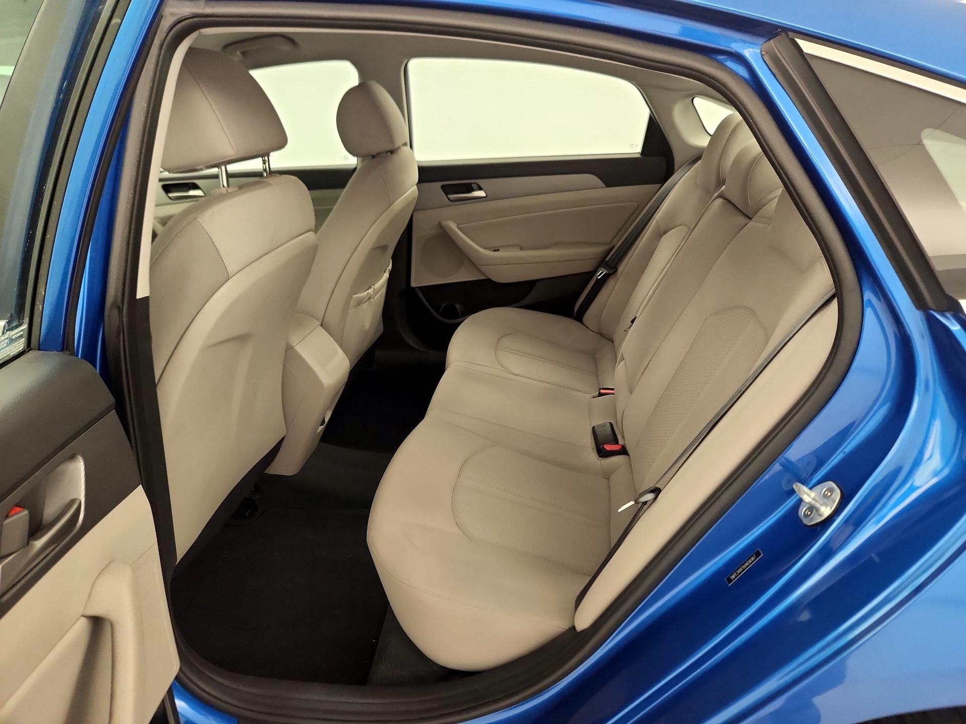 Thumbnail: 2018 Hyundai Sonata - 19