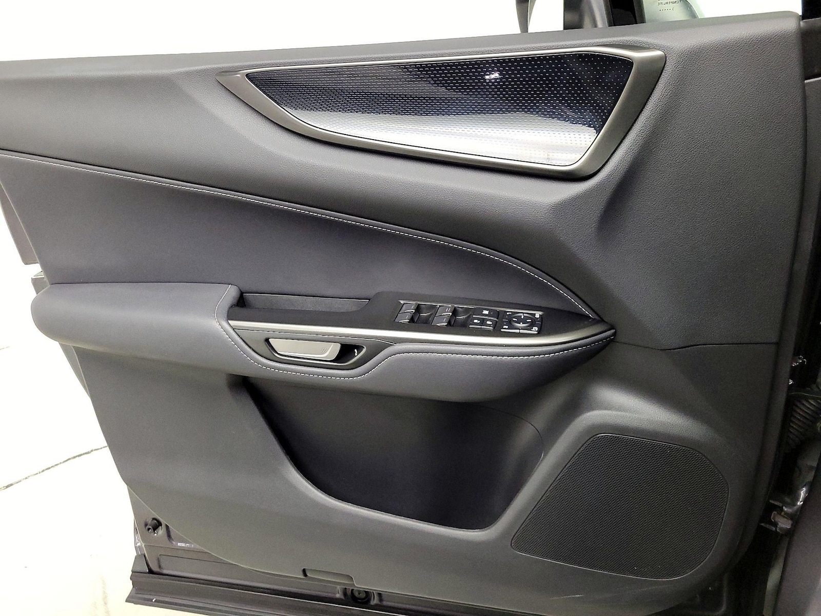 2024 Lexus NX 250 - Photo 13