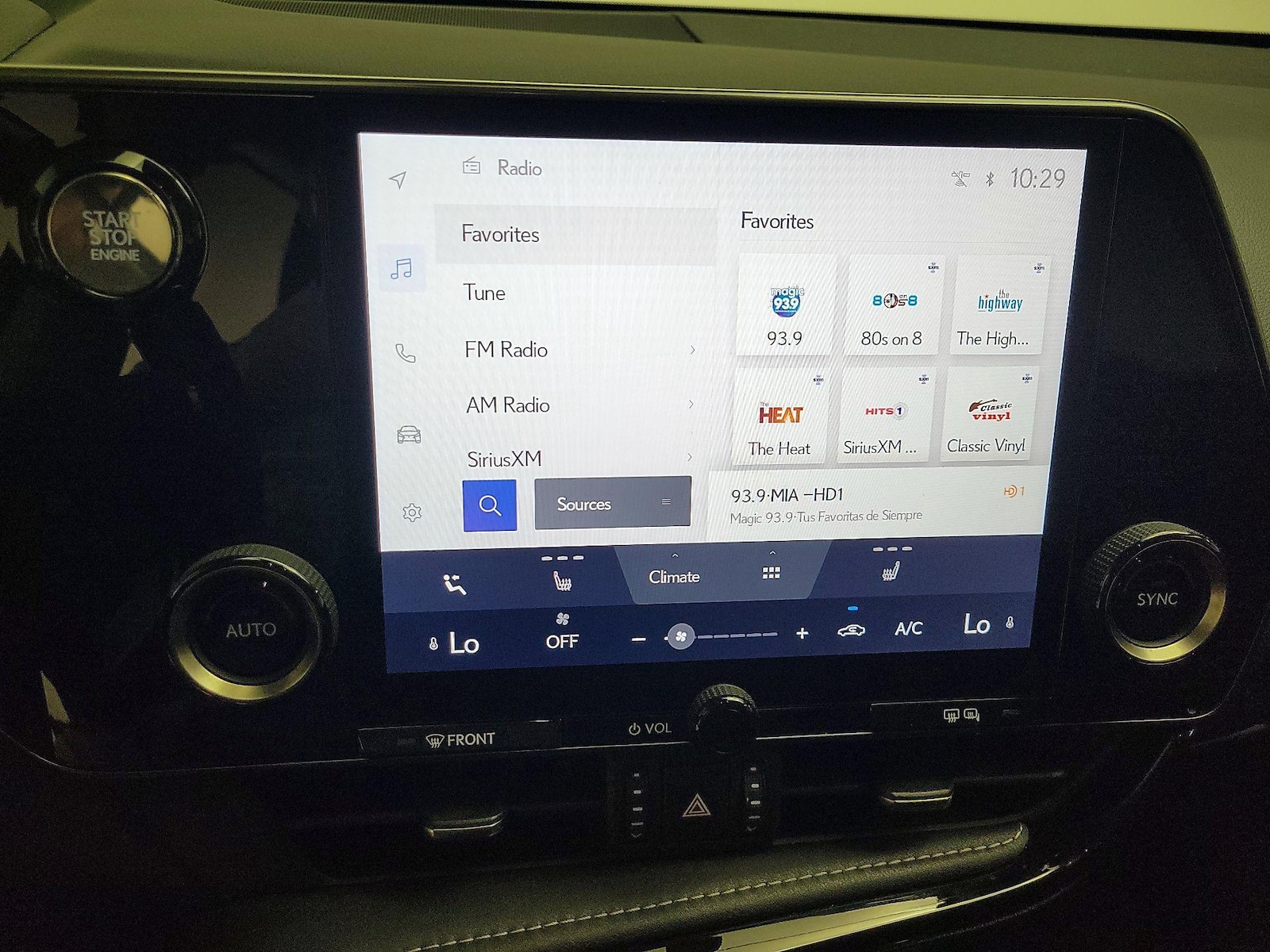 2024 Lexus NX 250 - Photo 17