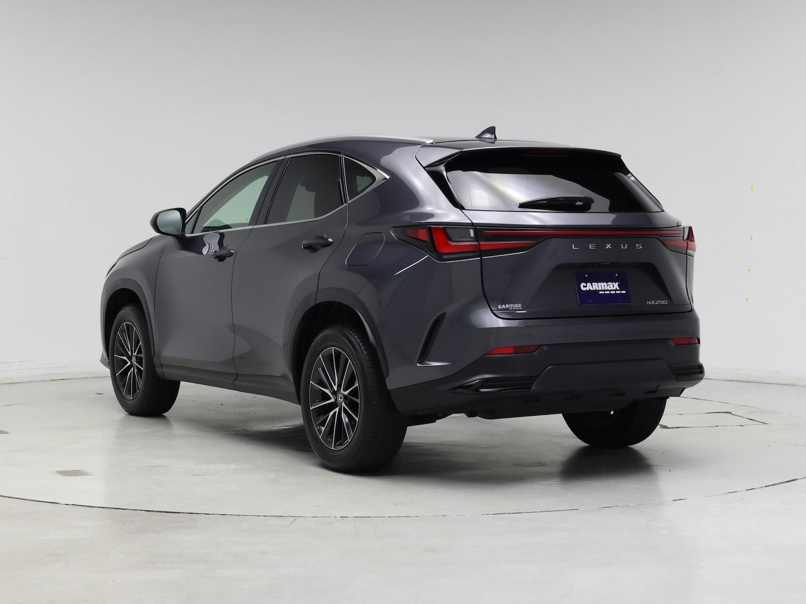 2024 Lexus NX 250 - Photo 3