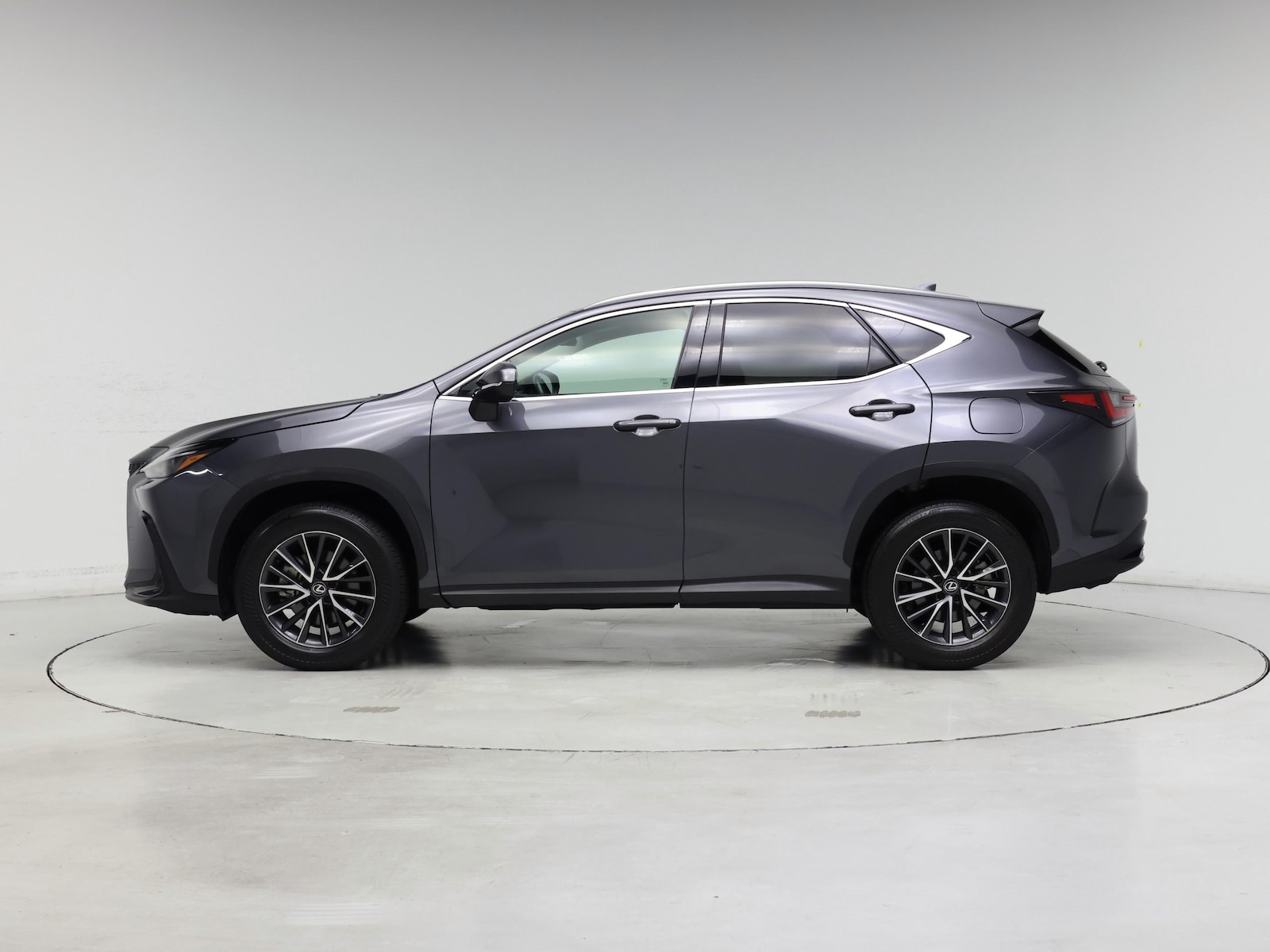 2024 Lexus NX 250 - Photo 4
