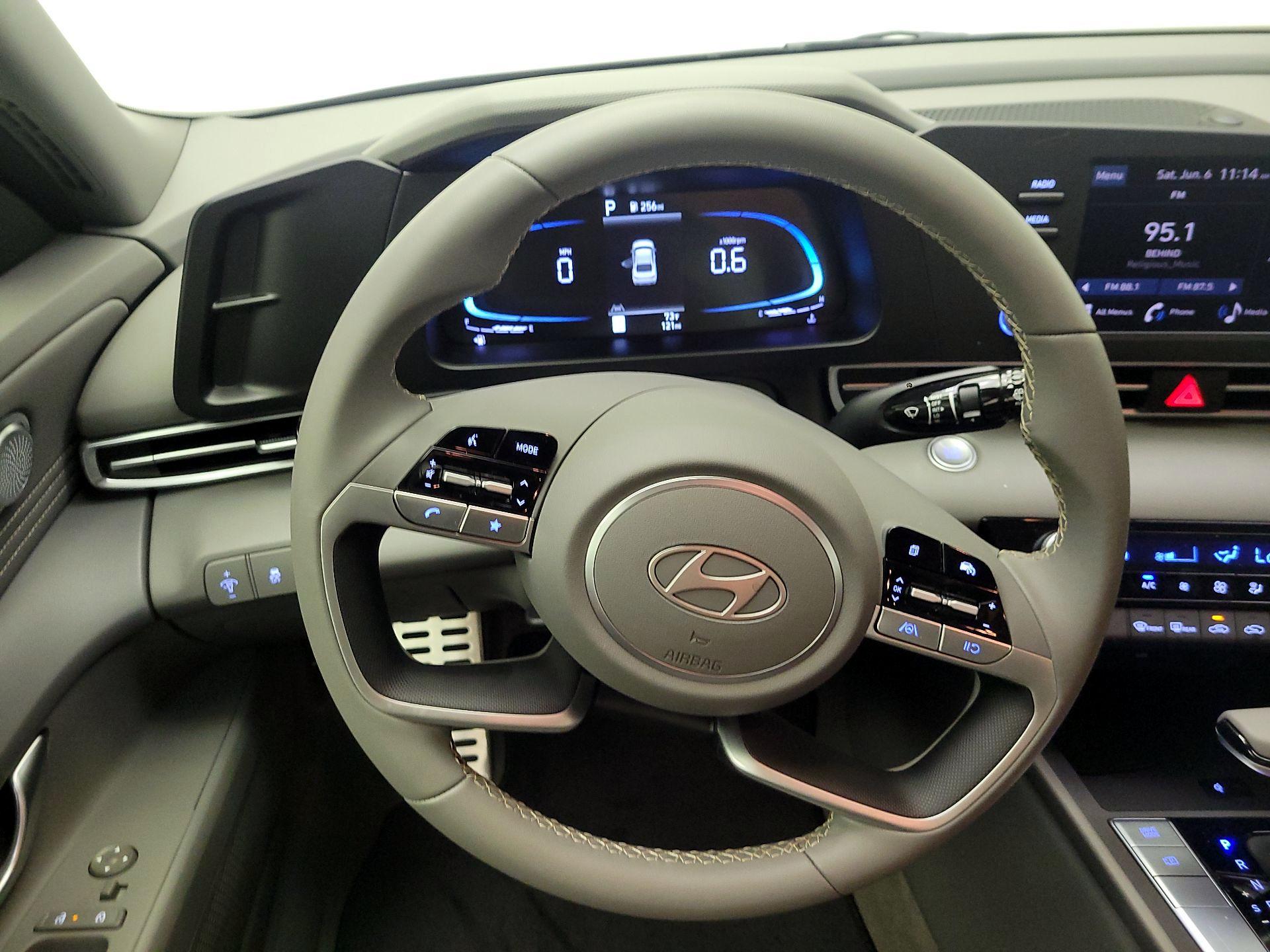Thumbnail: 2026 Hyundai Elantra - 10