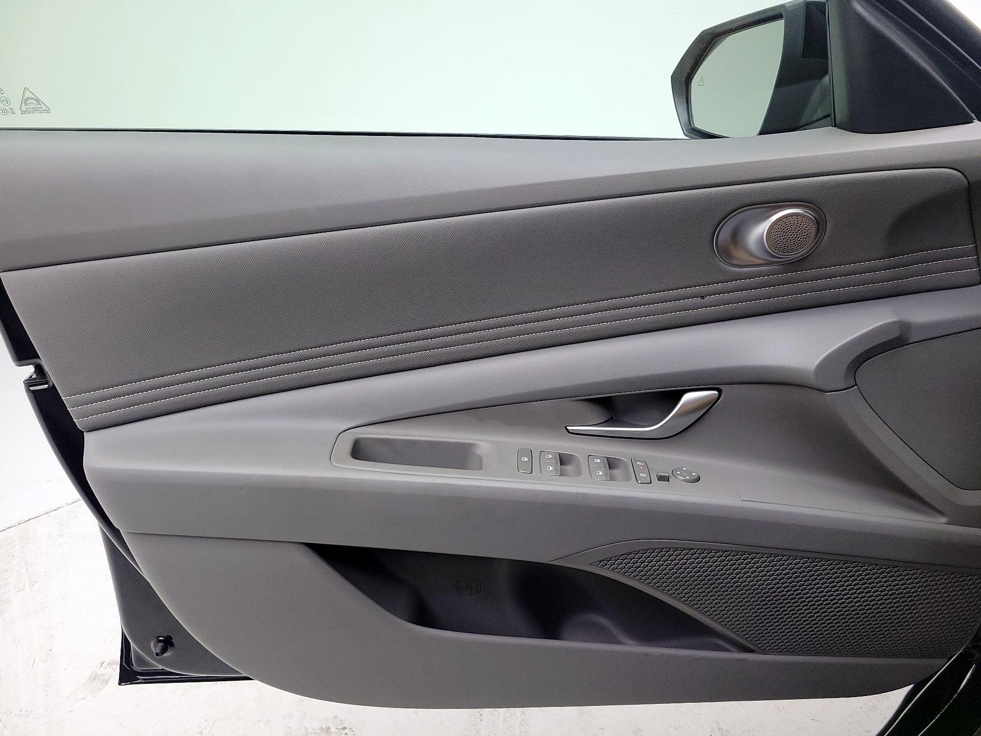 Thumbnail: 2026 Hyundai Elantra - 12