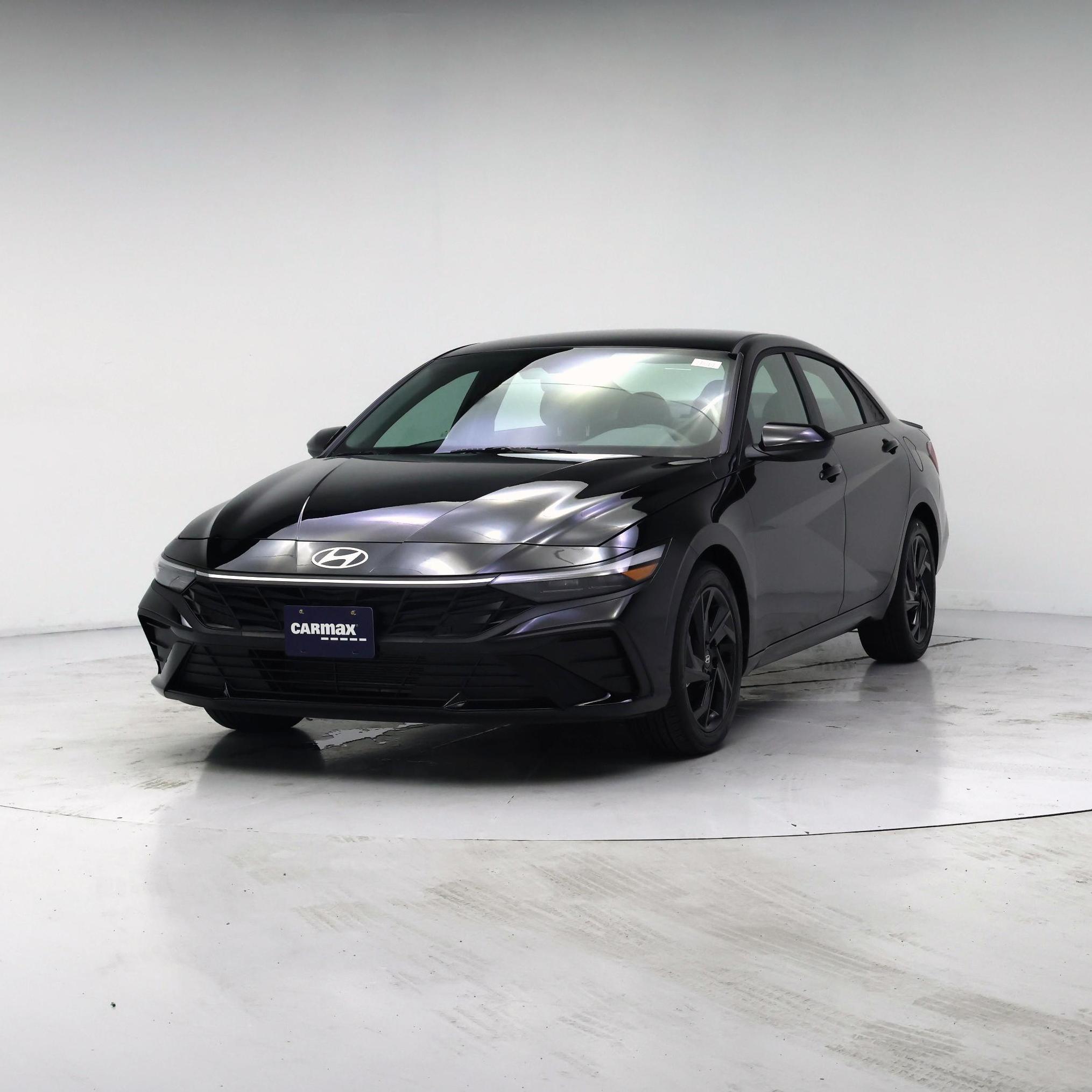 Thumbnail: 2026 Hyundai Elantra - 4