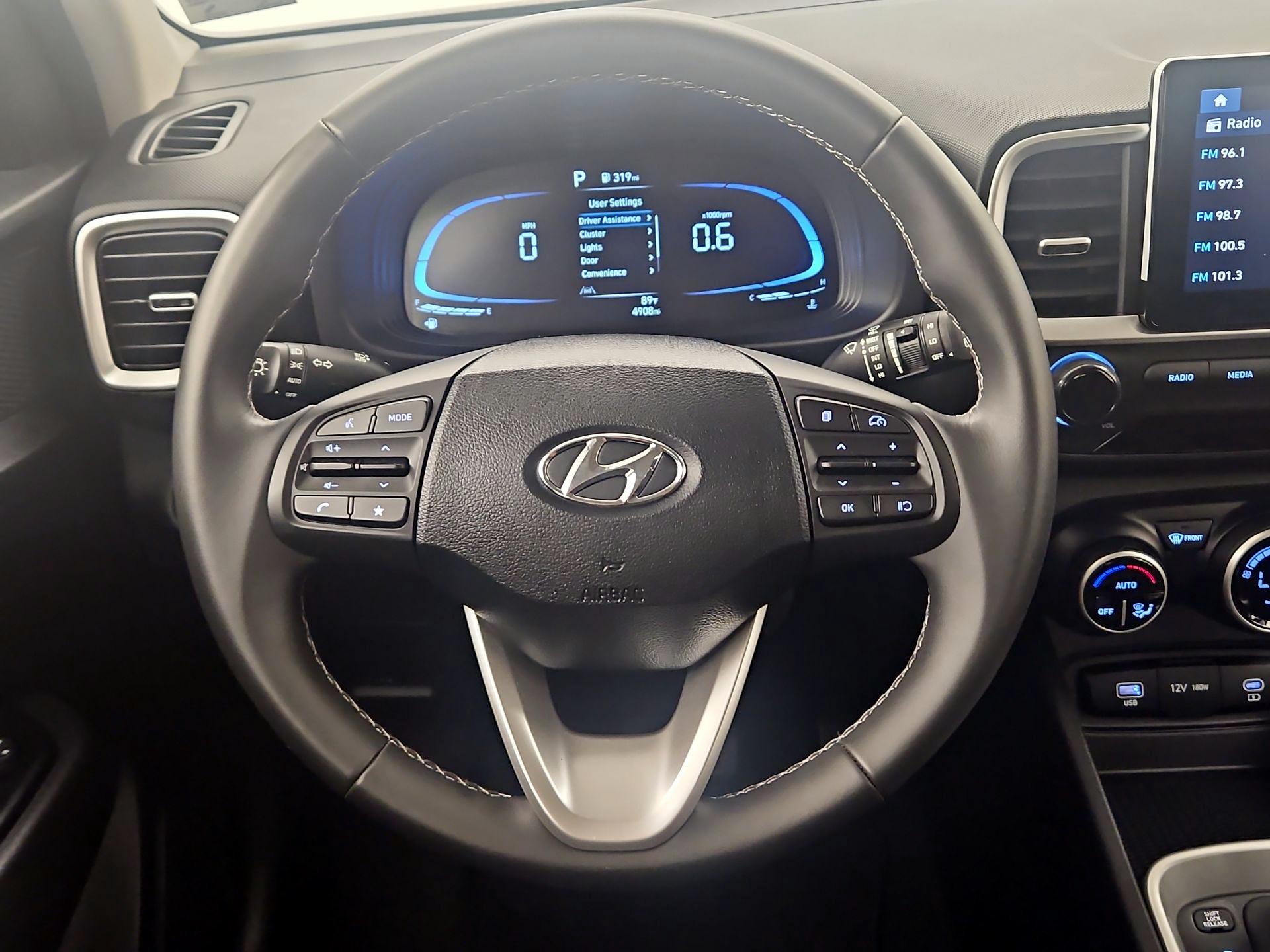 Thumbnail: 2025 Hyundai Venue - 10