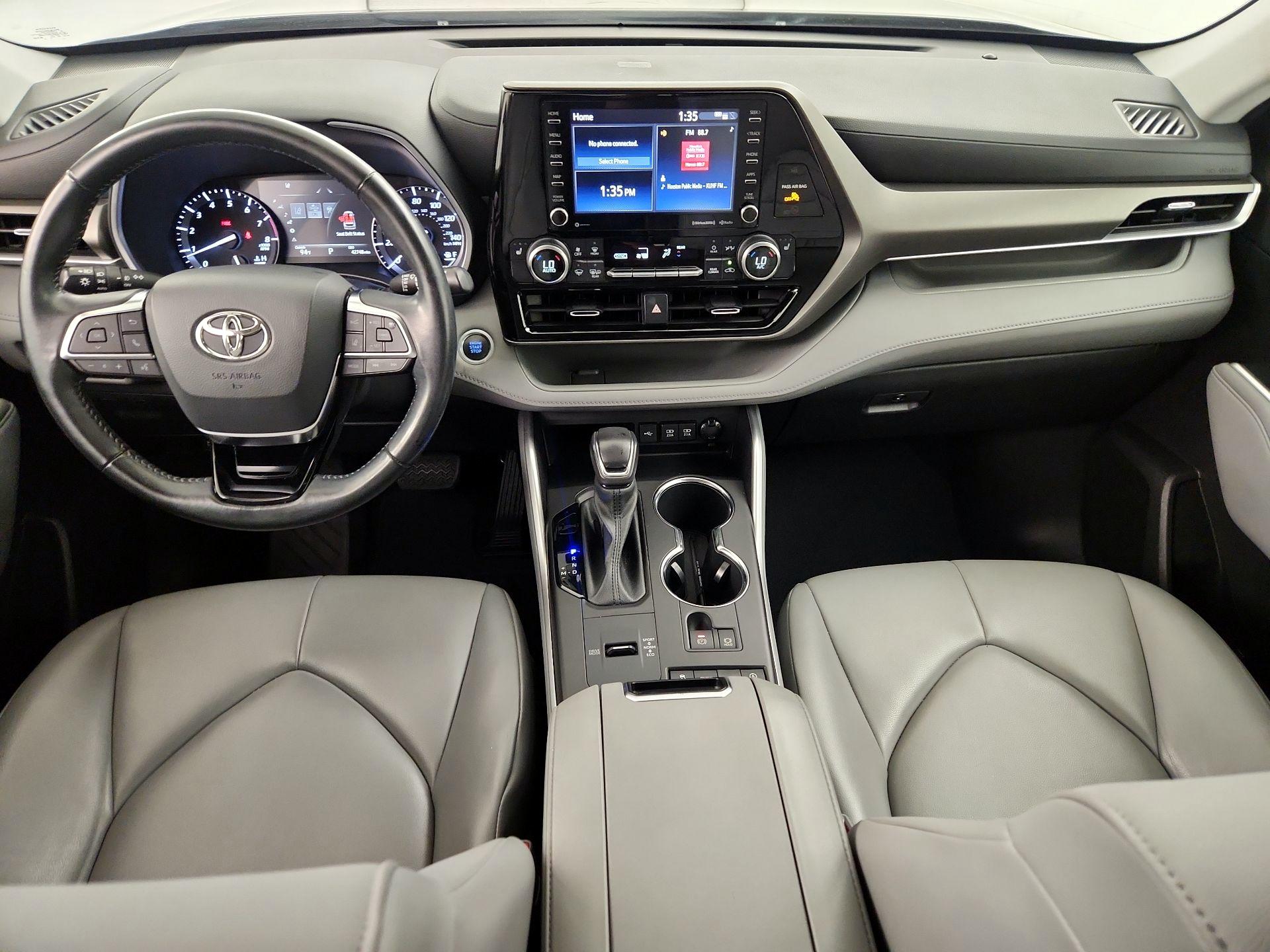 Thumbnail: 2021 Toyota Highlander - 9