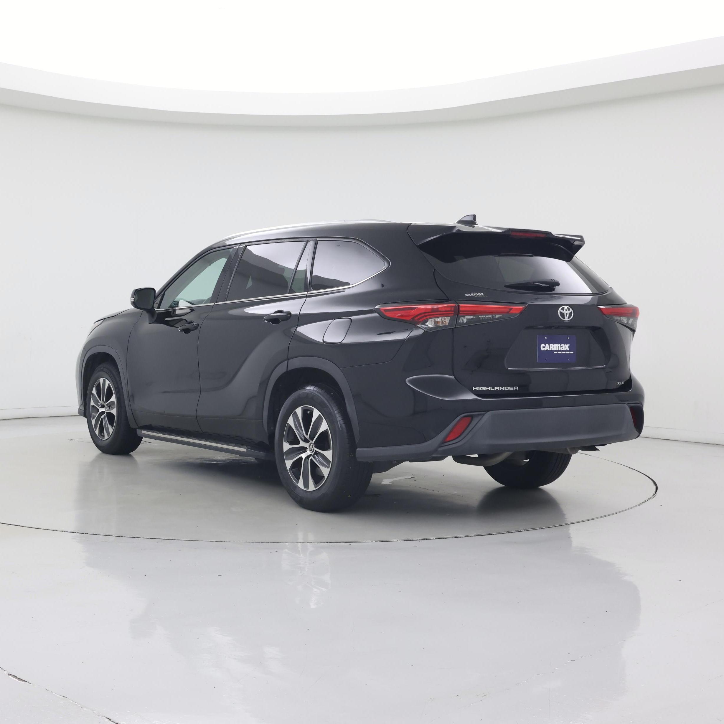 Thumbnail: 2021 Toyota Highlander - 2