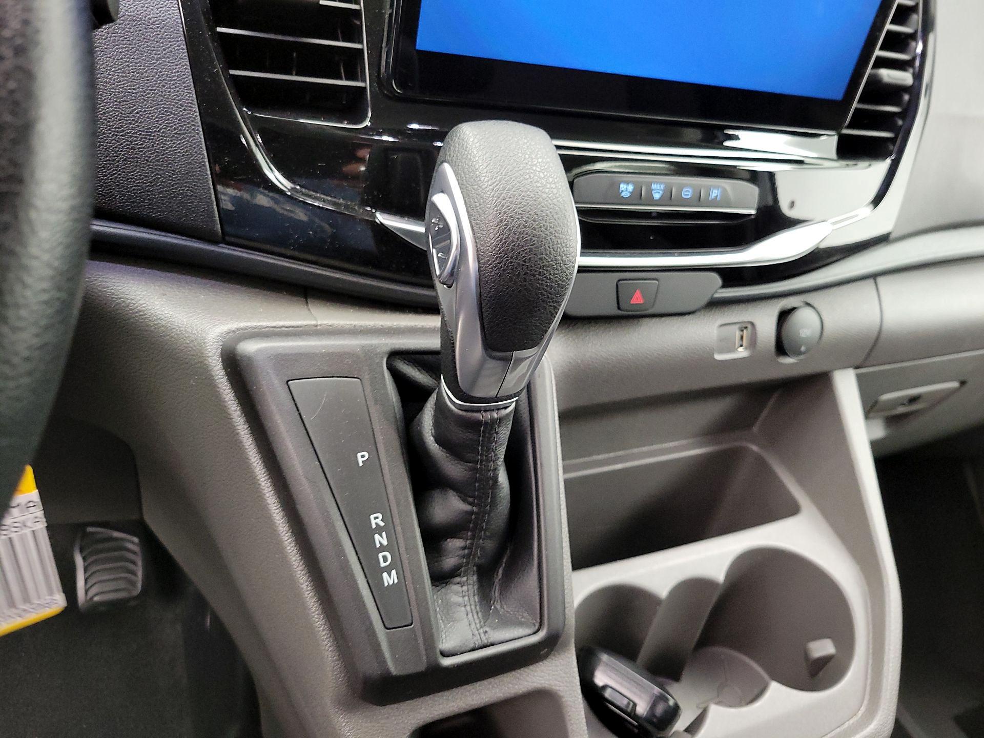 Thumbnail: 2025 Ford Transit Series - 18