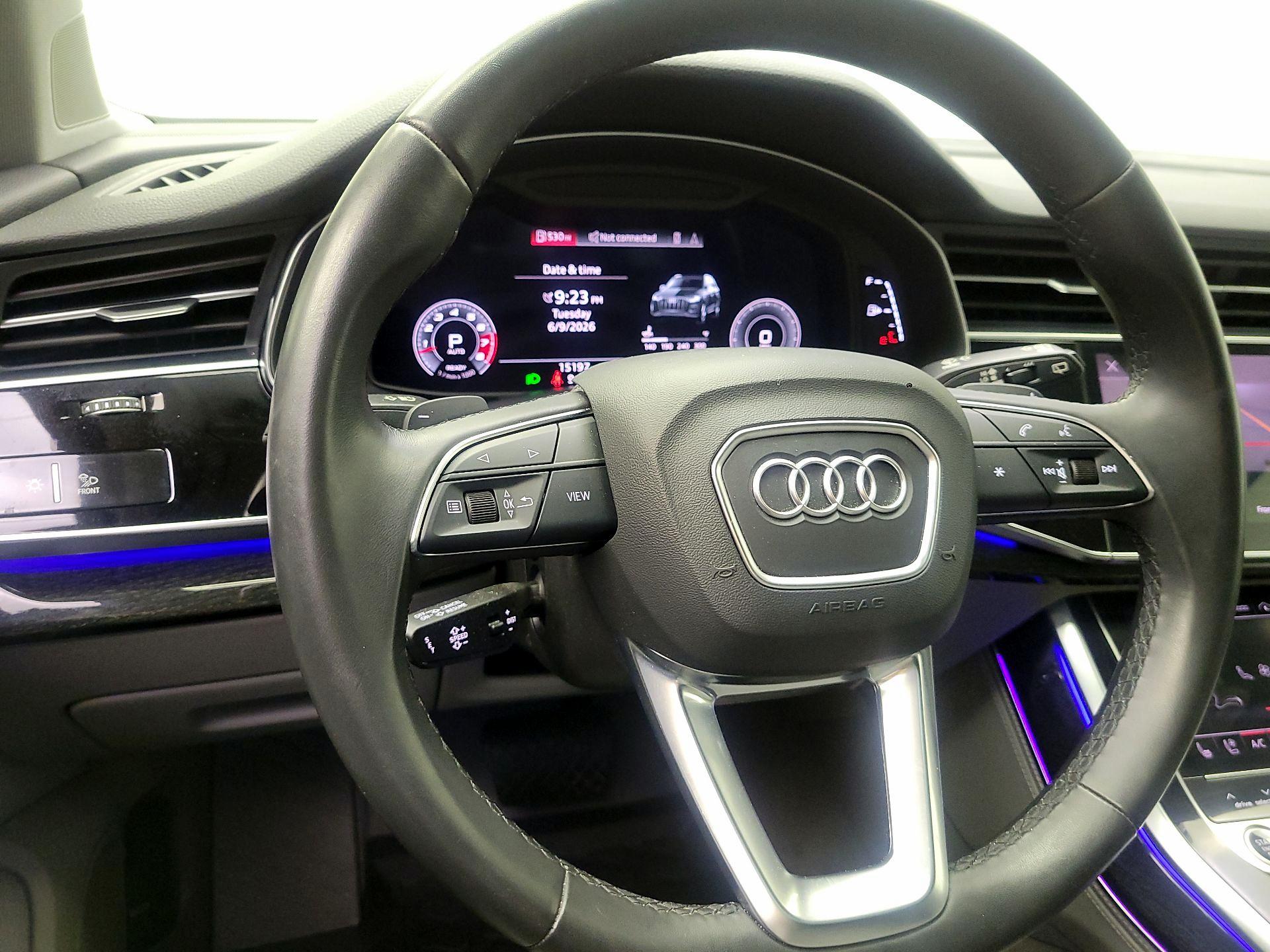 Thumbnail: 2021 Audi Q7 - 10