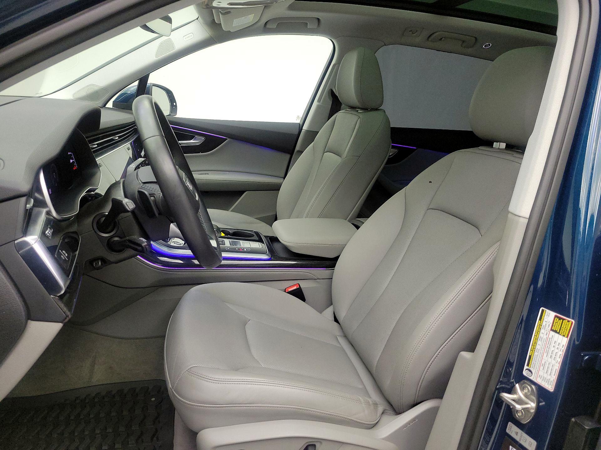 Thumbnail: 2021 Audi Q7 - 11