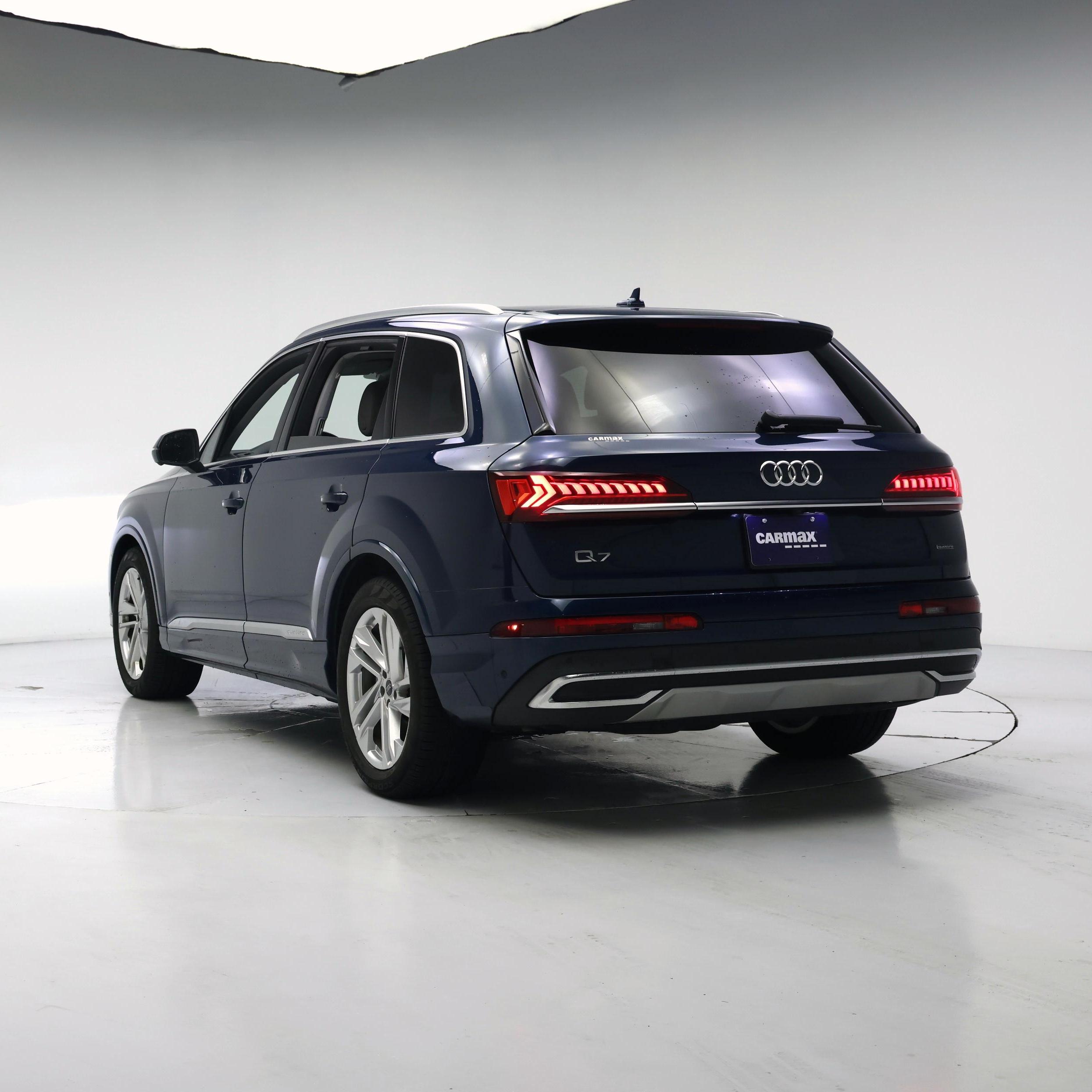 Thumbnail: 2021 Audi Q7 - 2