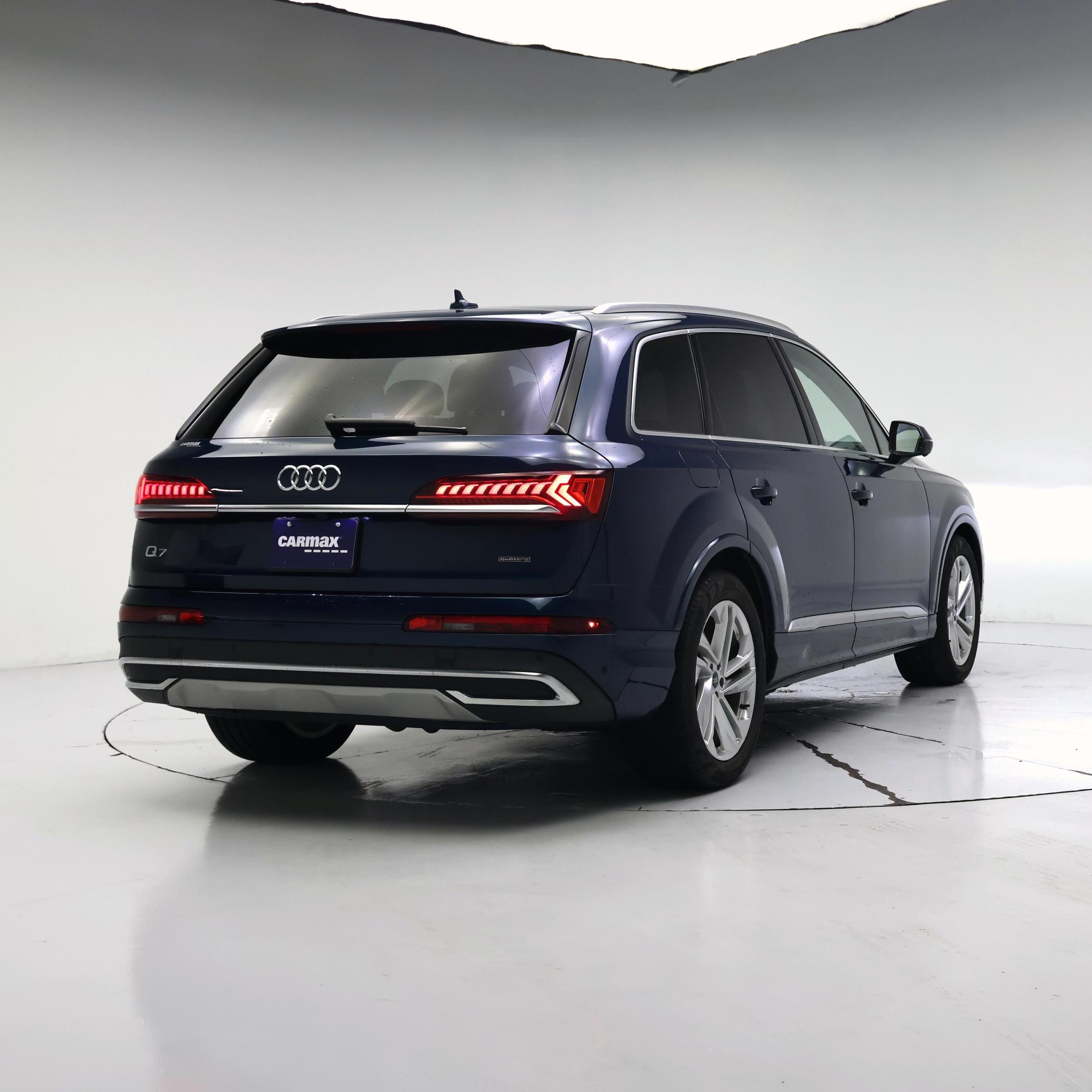 Thumbnail: 2021 Audi Q7 - 8