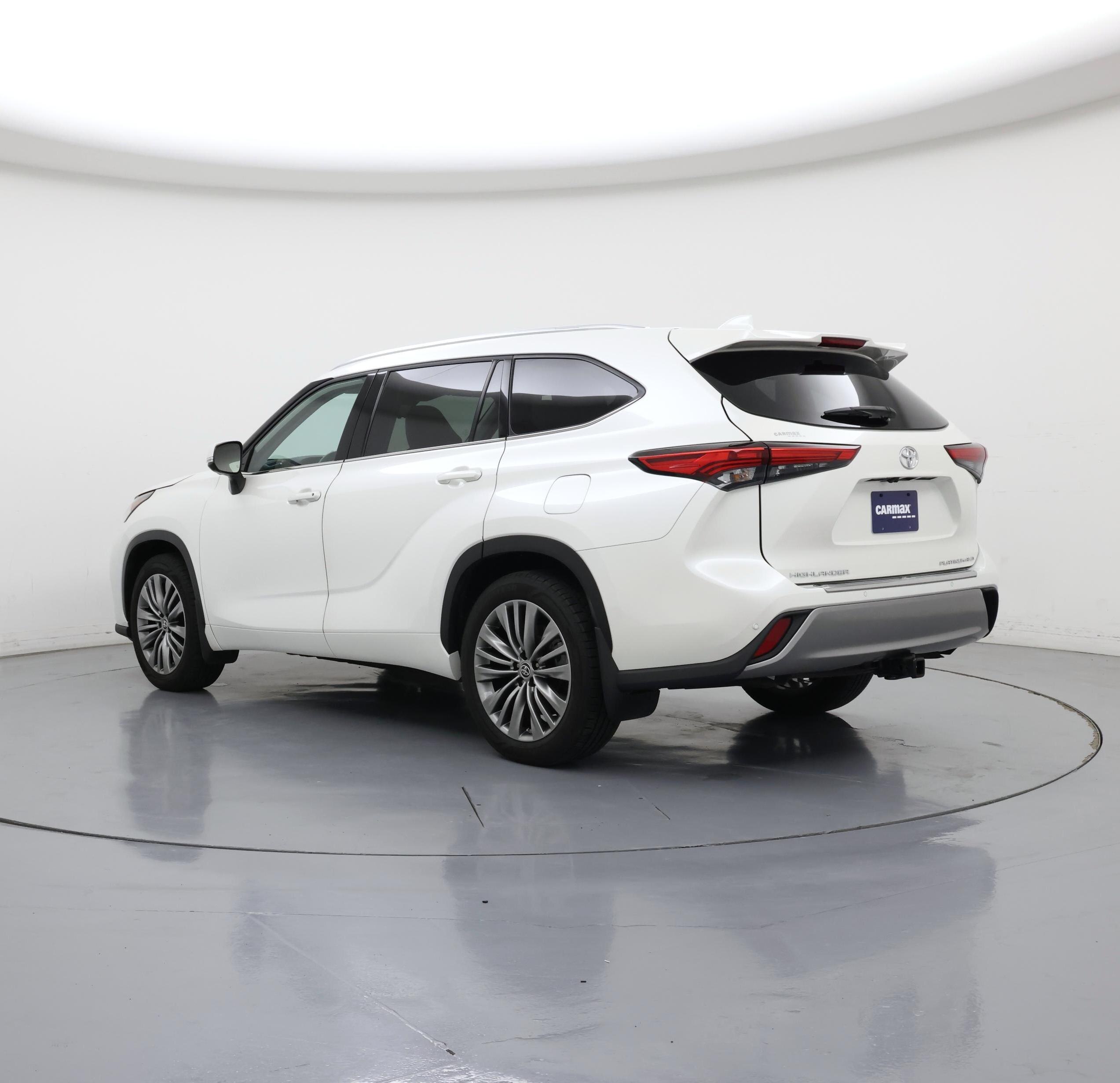 Thumbnail: 2021 Toyota Highlander - 2