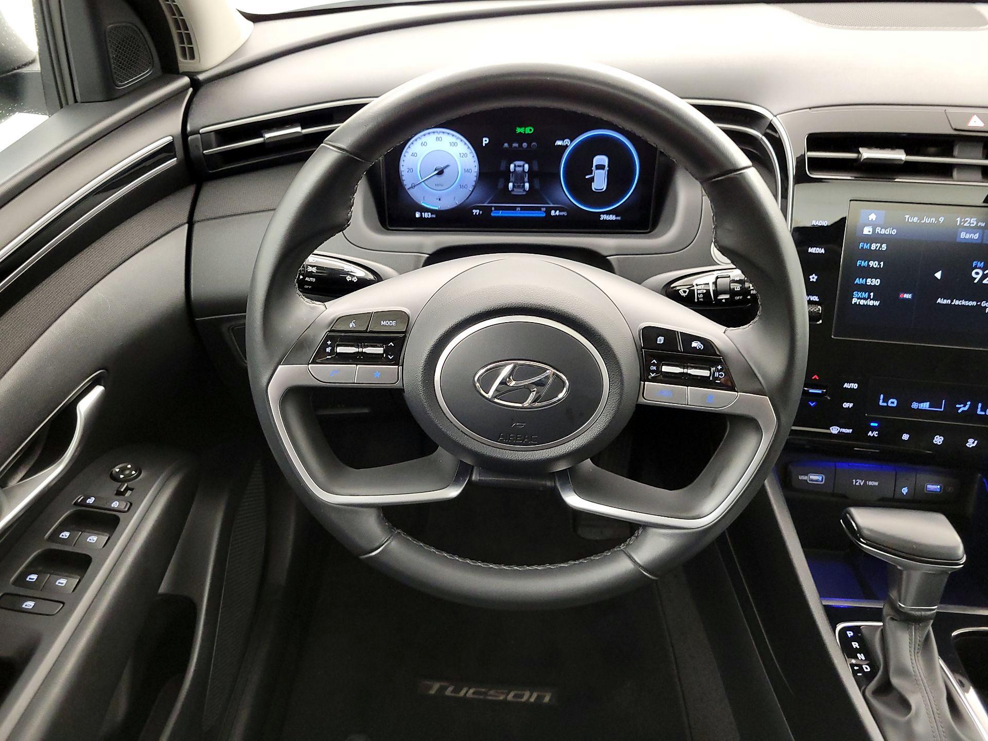 Thumbnail: 2023 Hyundai Tucson - 10