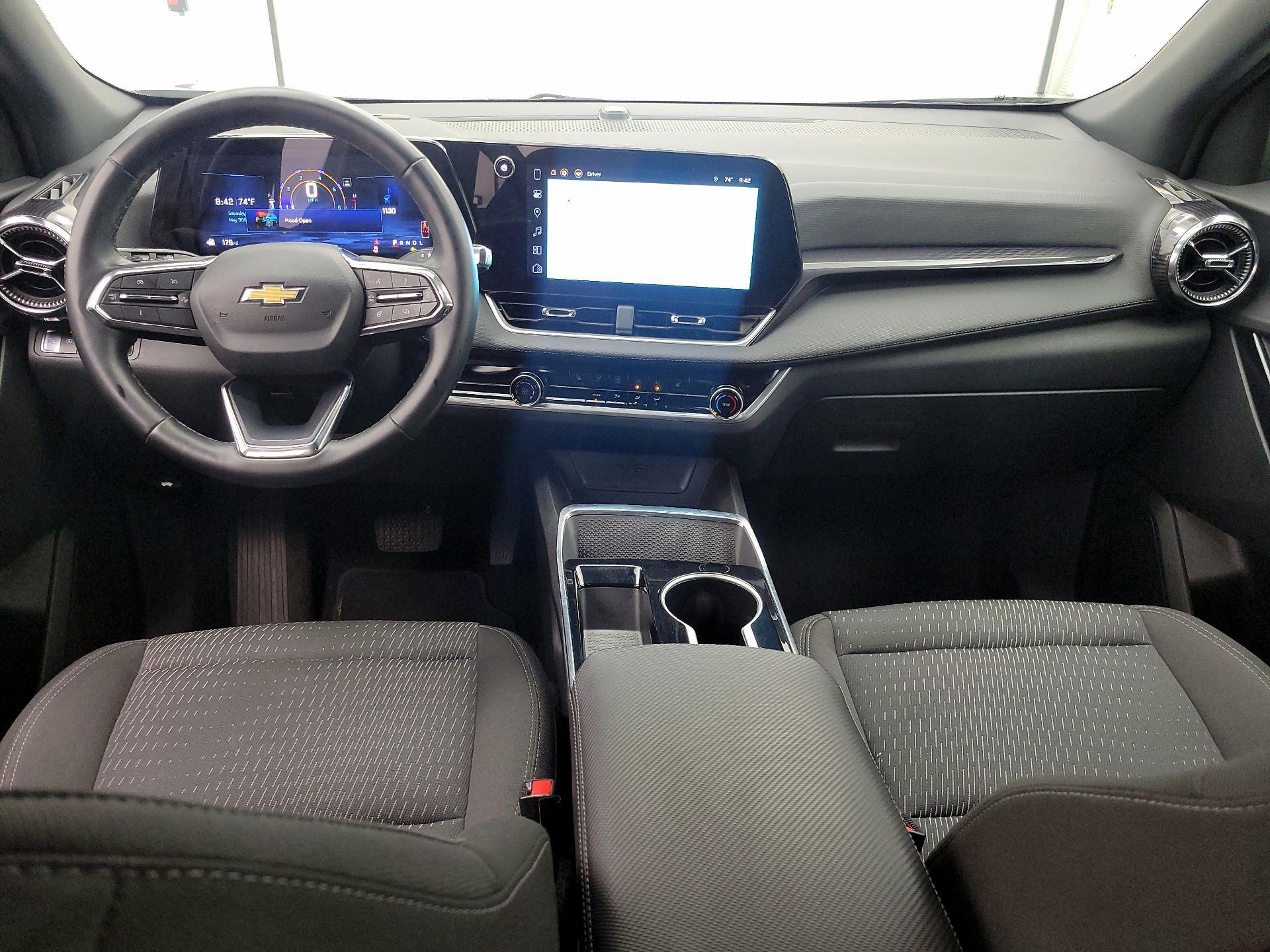 Thumbnail: 2025 Chevrolet Equinox - 9