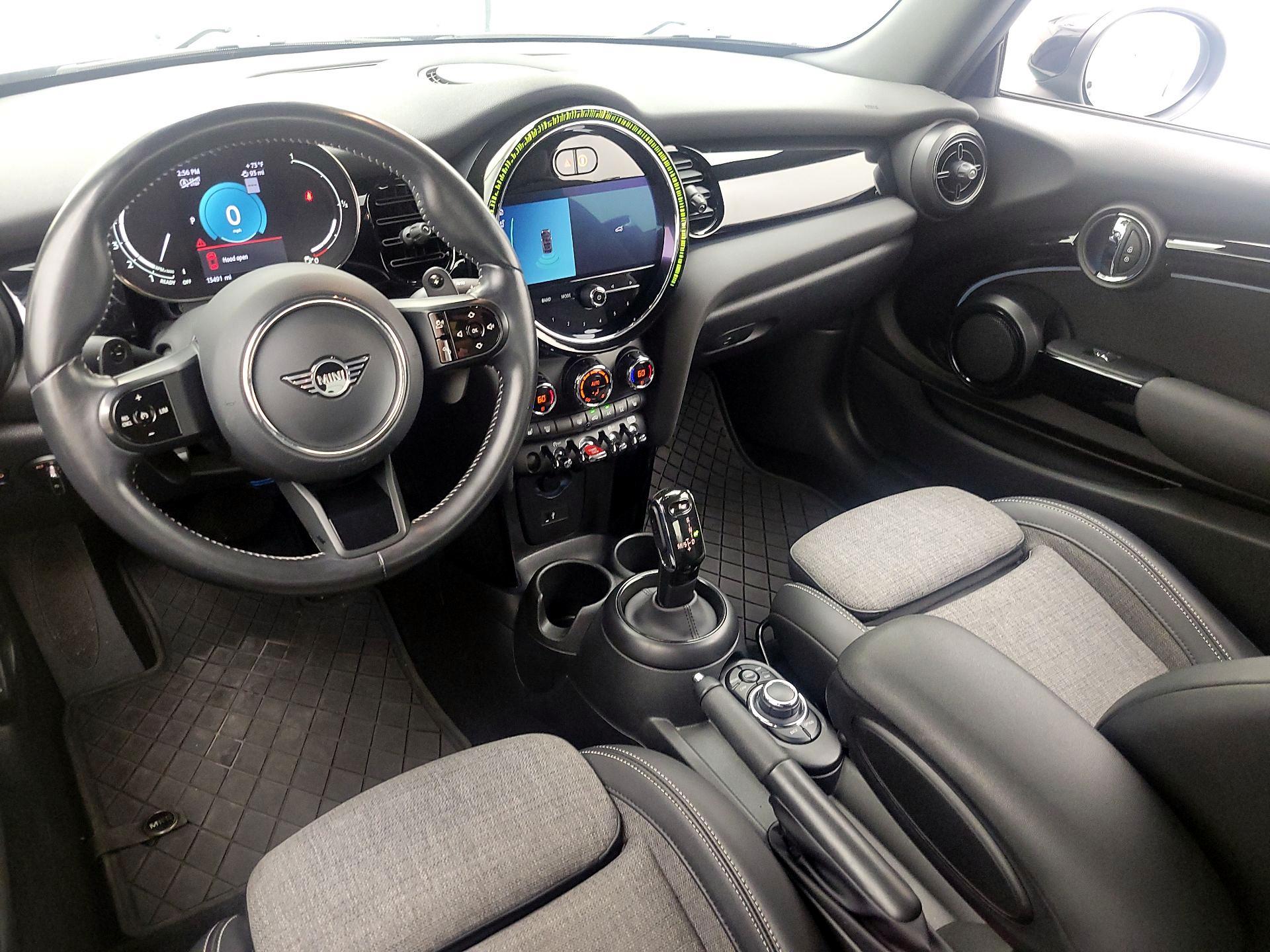 Thumbnail: 2023 MINI Cooper - 9