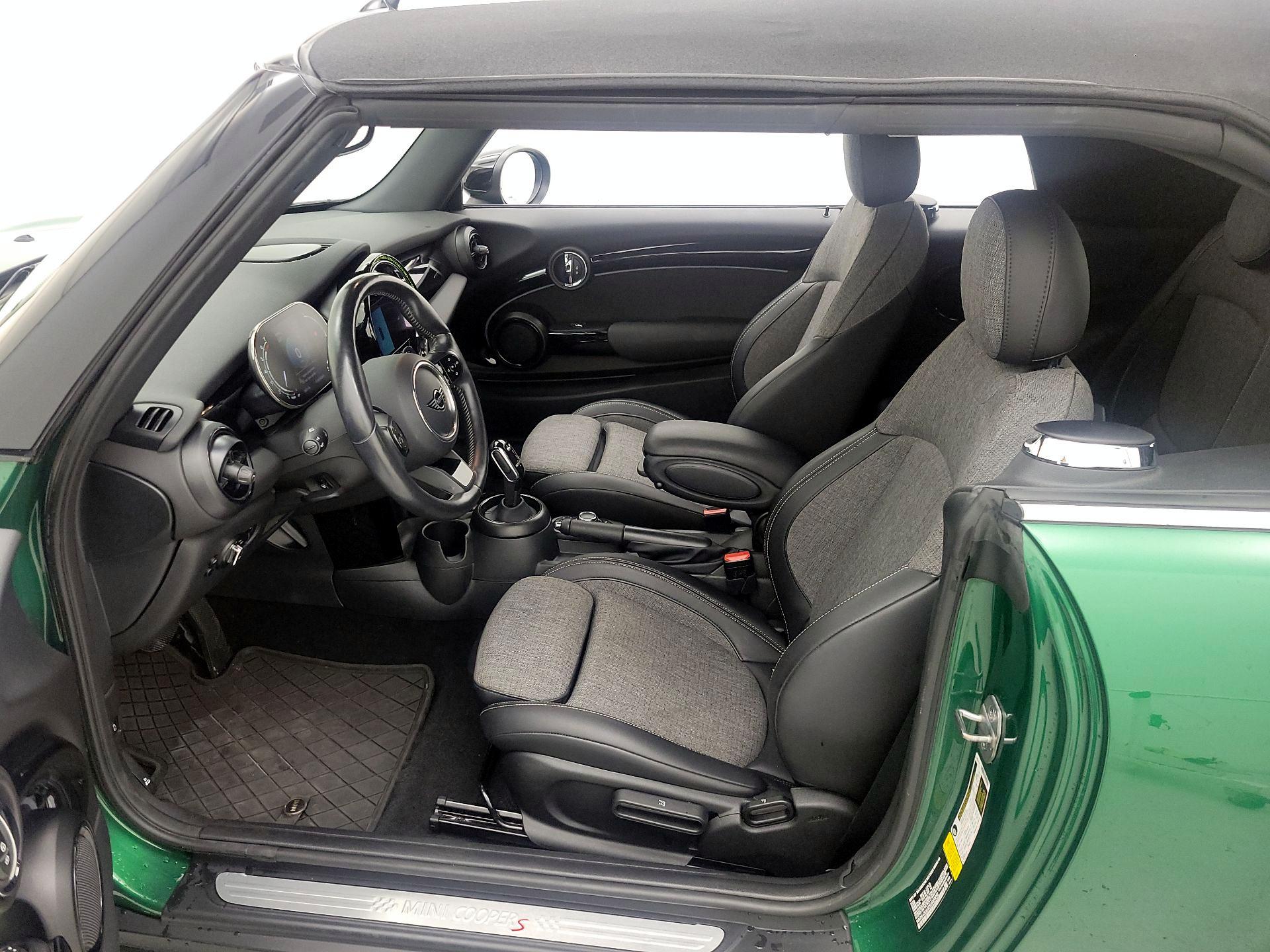Thumbnail: 2023 MINI Cooper - 11