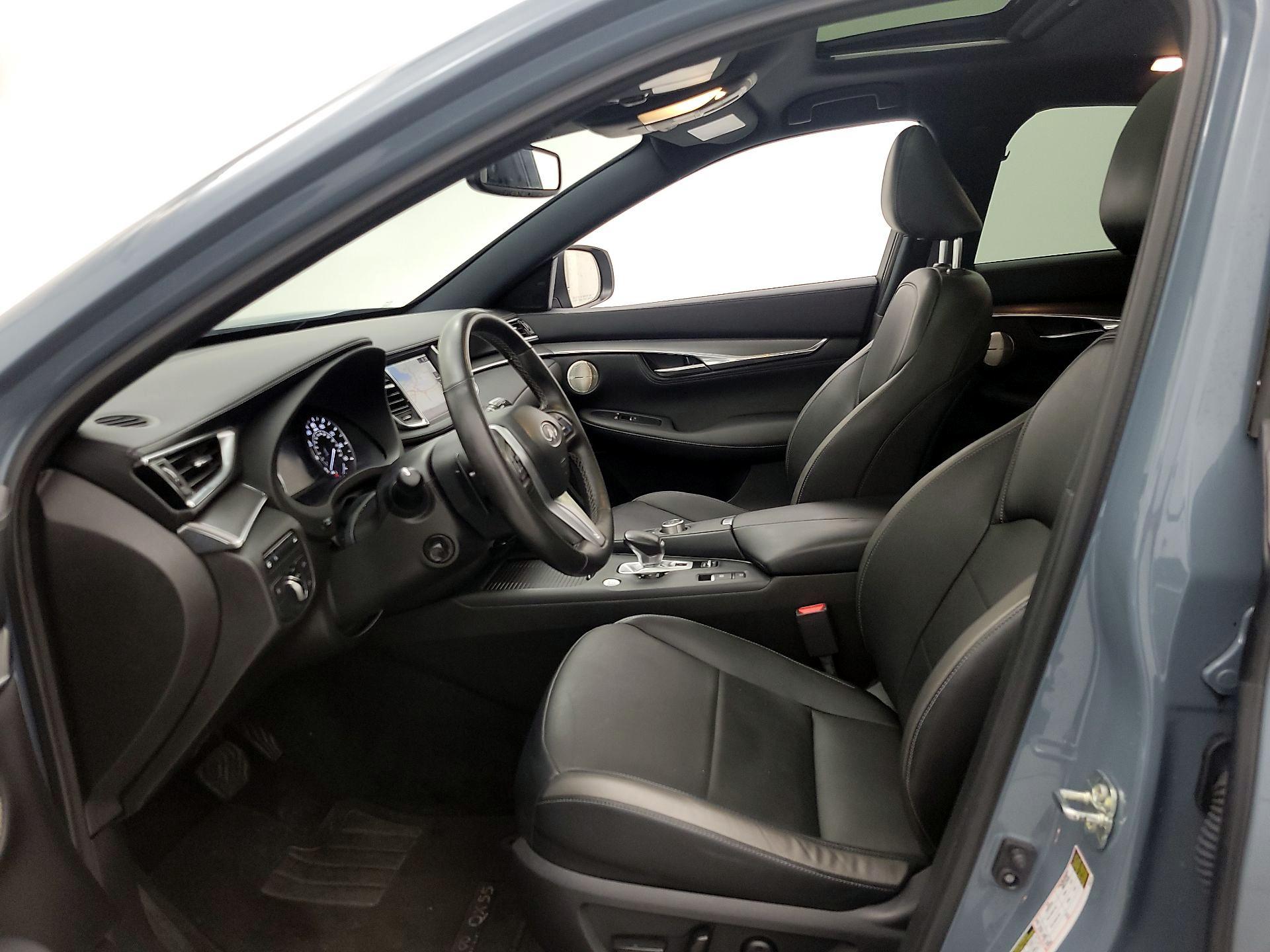 Thumbnail: 2023 INFINITI QX55 - 11