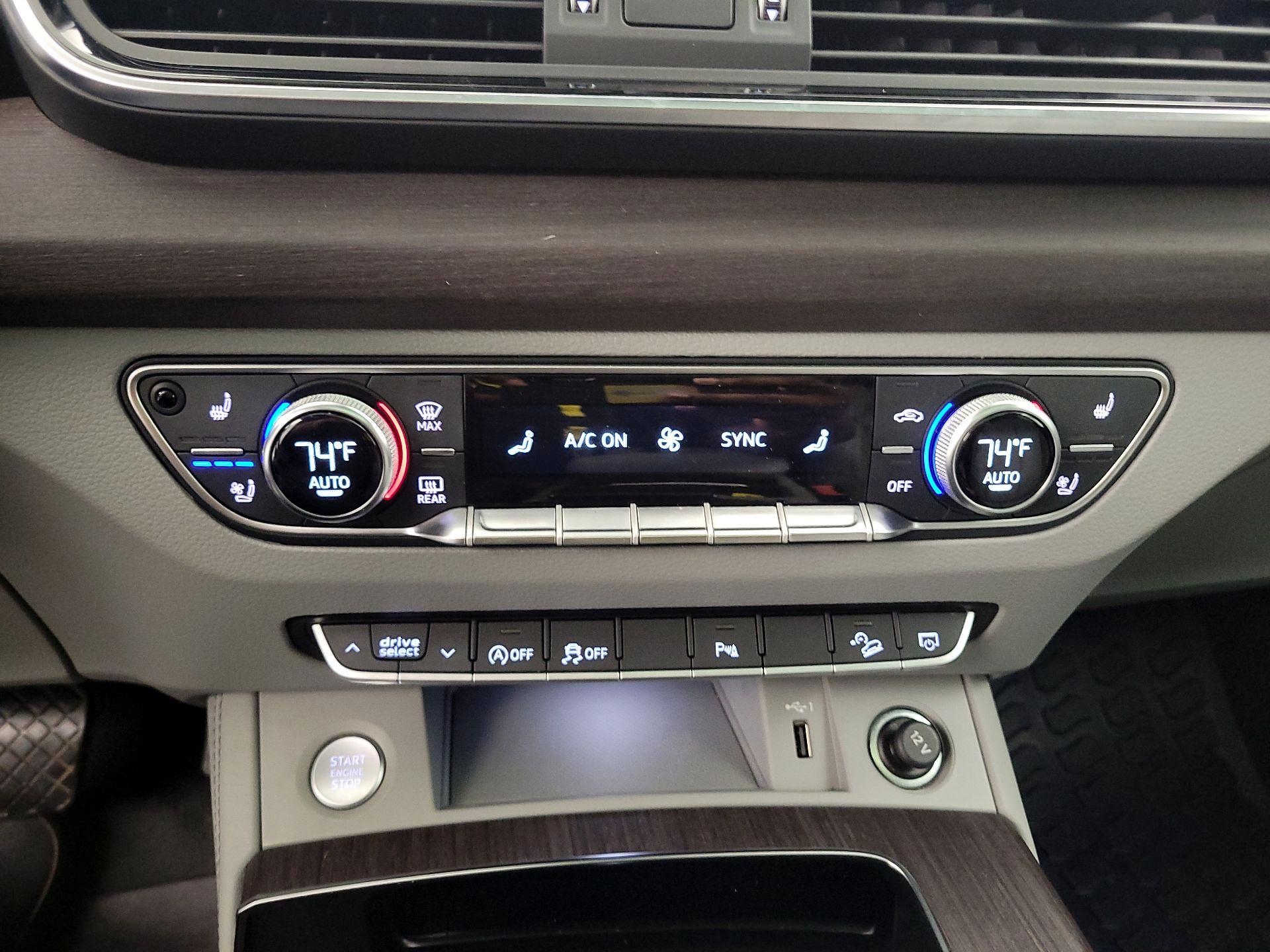 Thumbnail: 2021 Audi Q5 - 16
