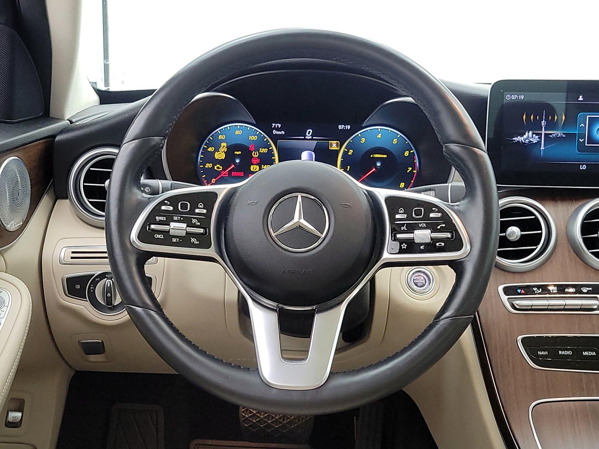 Thumbnail: 2021 Mercedes-Benz C-Class - 10
