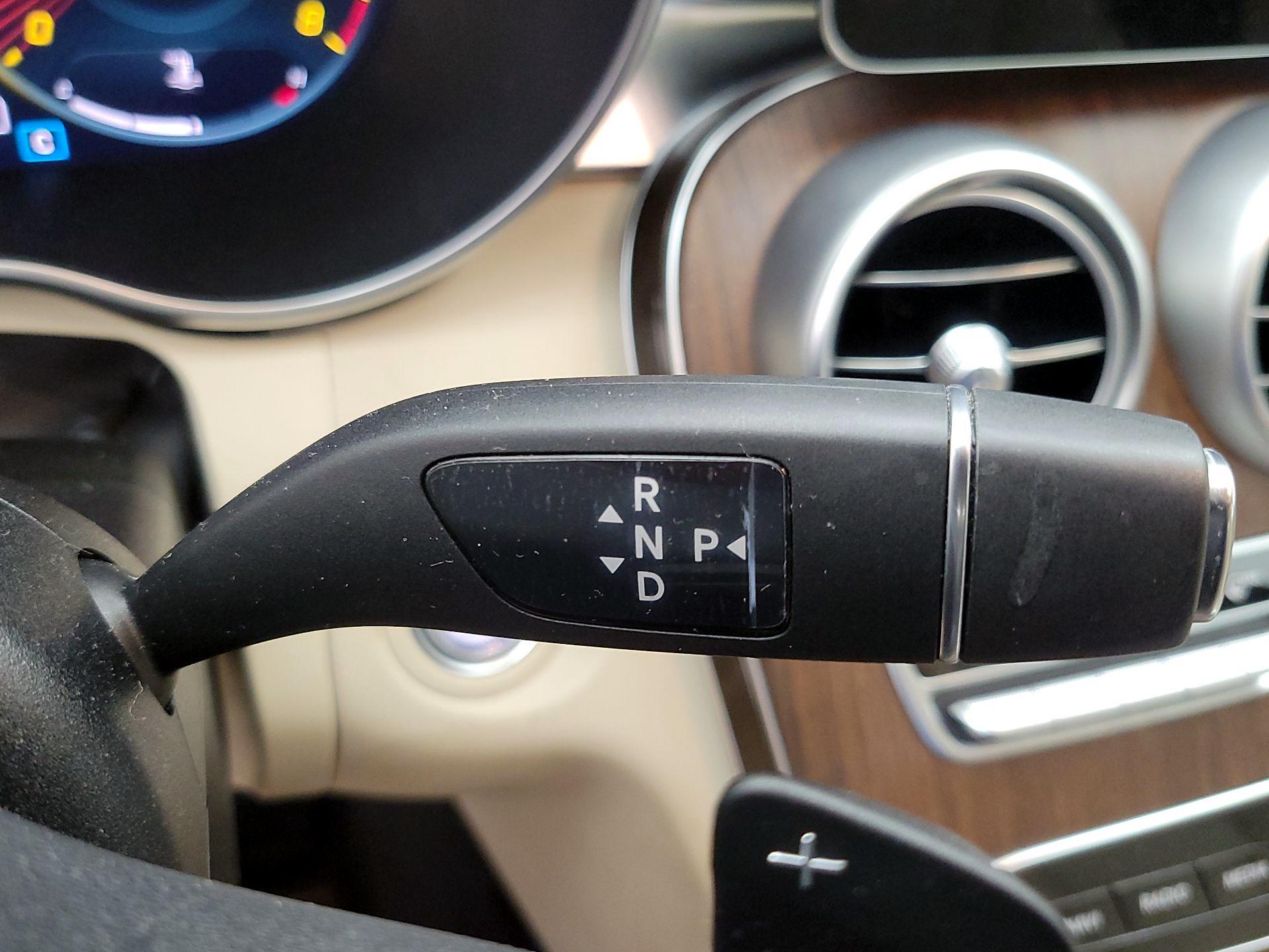 Thumbnail: 2021 Mercedes-Benz C-Class - 17