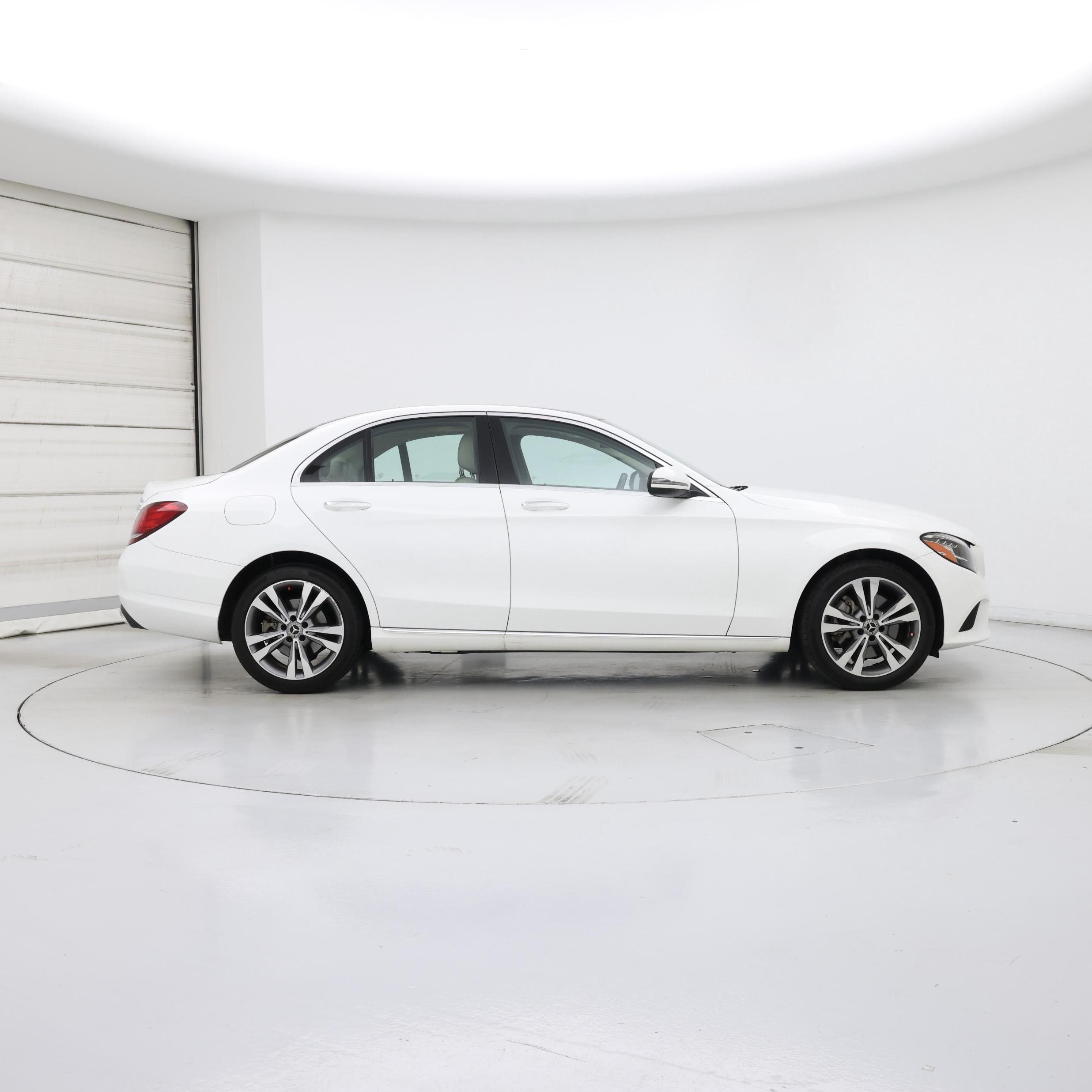 Thumbnail: 2021 Mercedes-Benz C-Class - 7