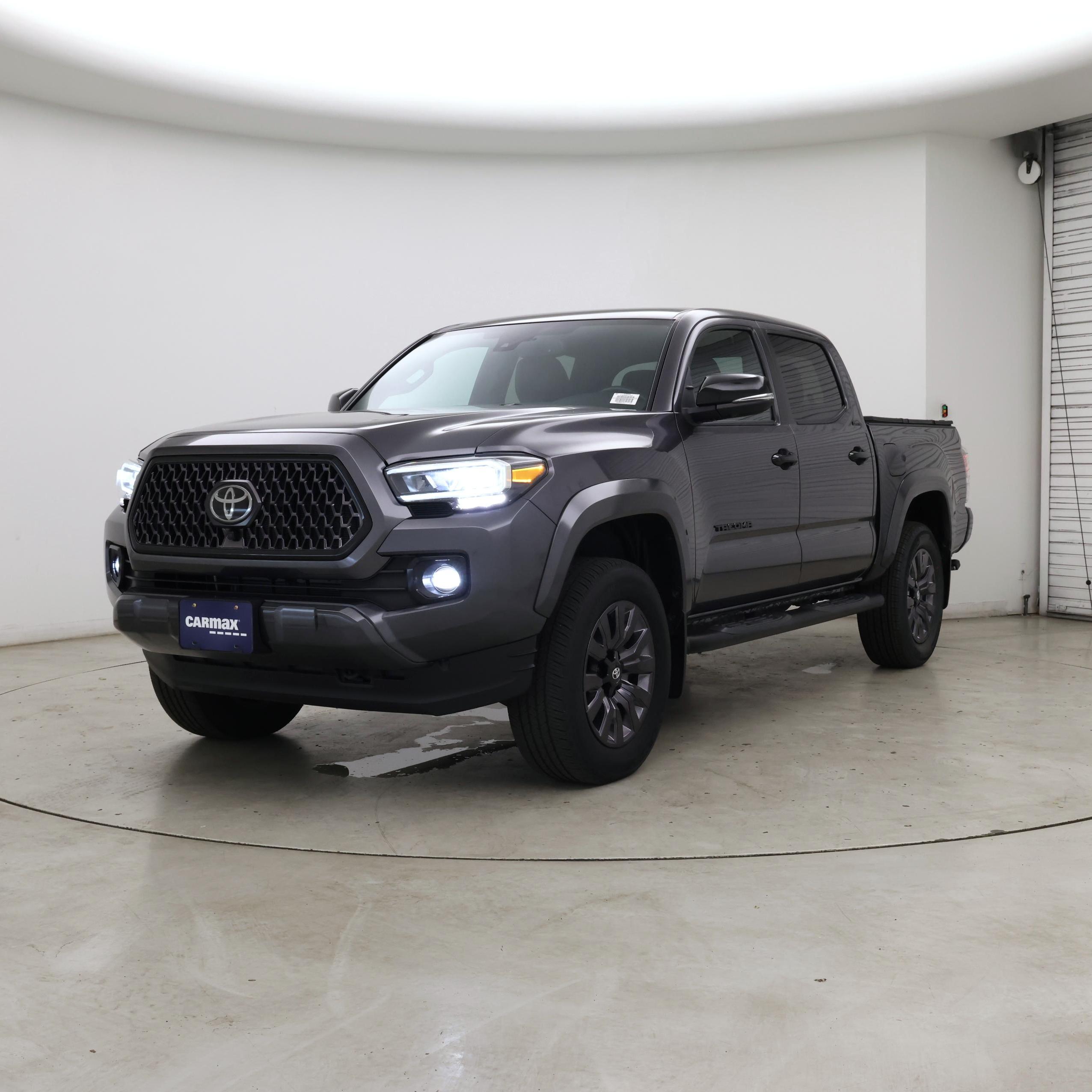 Thumbnail: 2023 Toyota Tacoma - 4