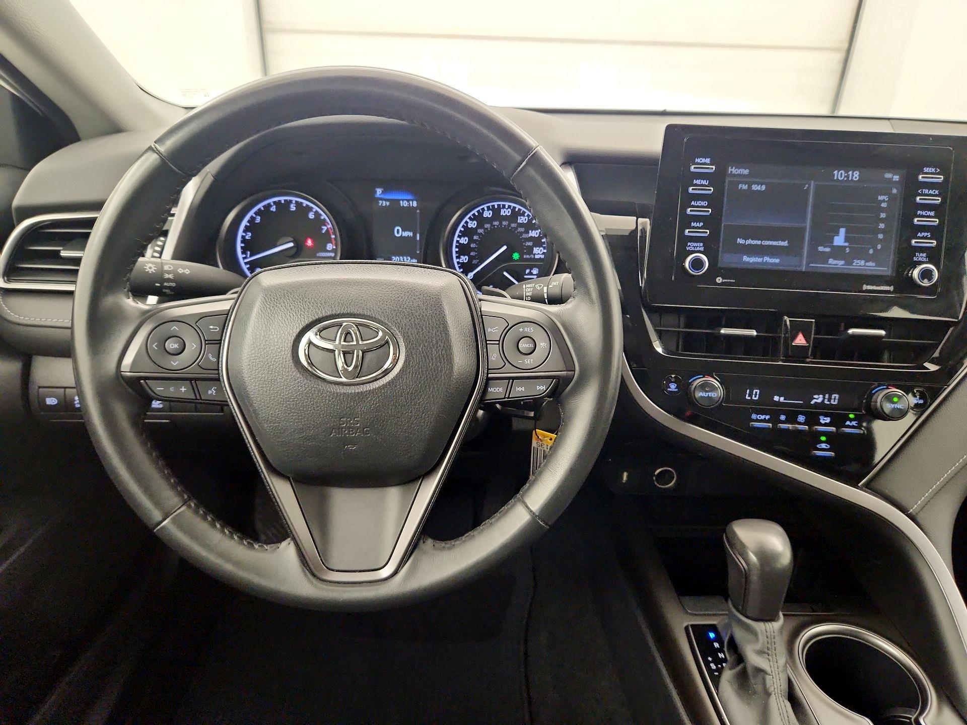 Thumbnail: 2024 Toyota Camry - 10