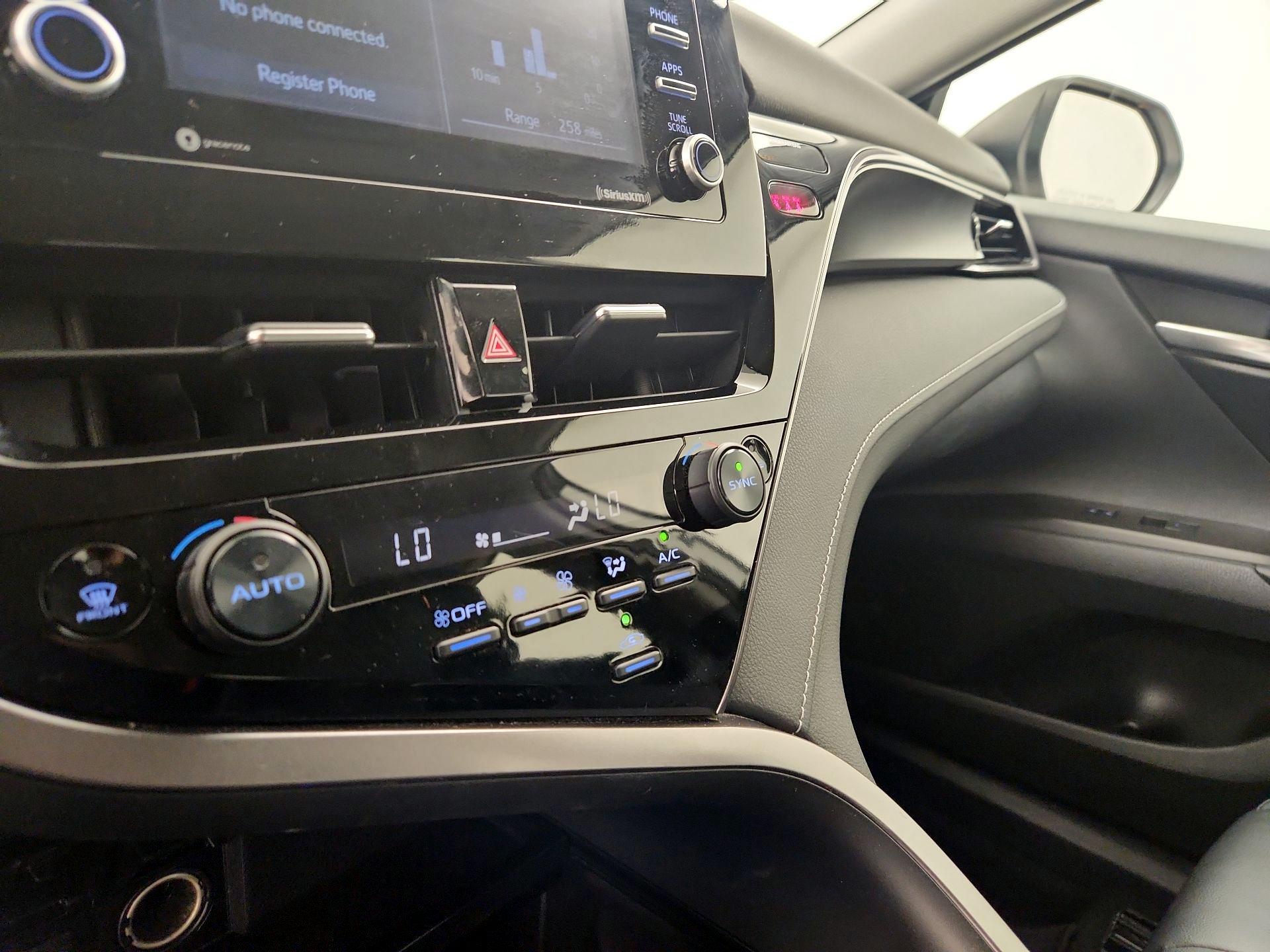 Thumbnail: 2024 Toyota Camry - 16