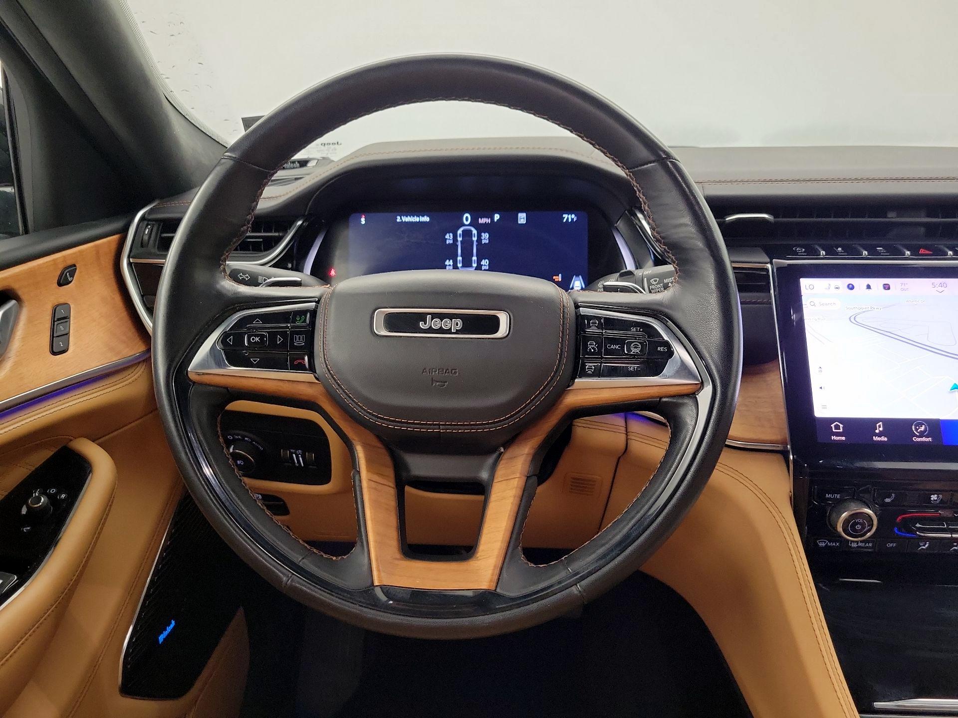Thumbnail: 2023 Jeep Grand Cherokee L - 10