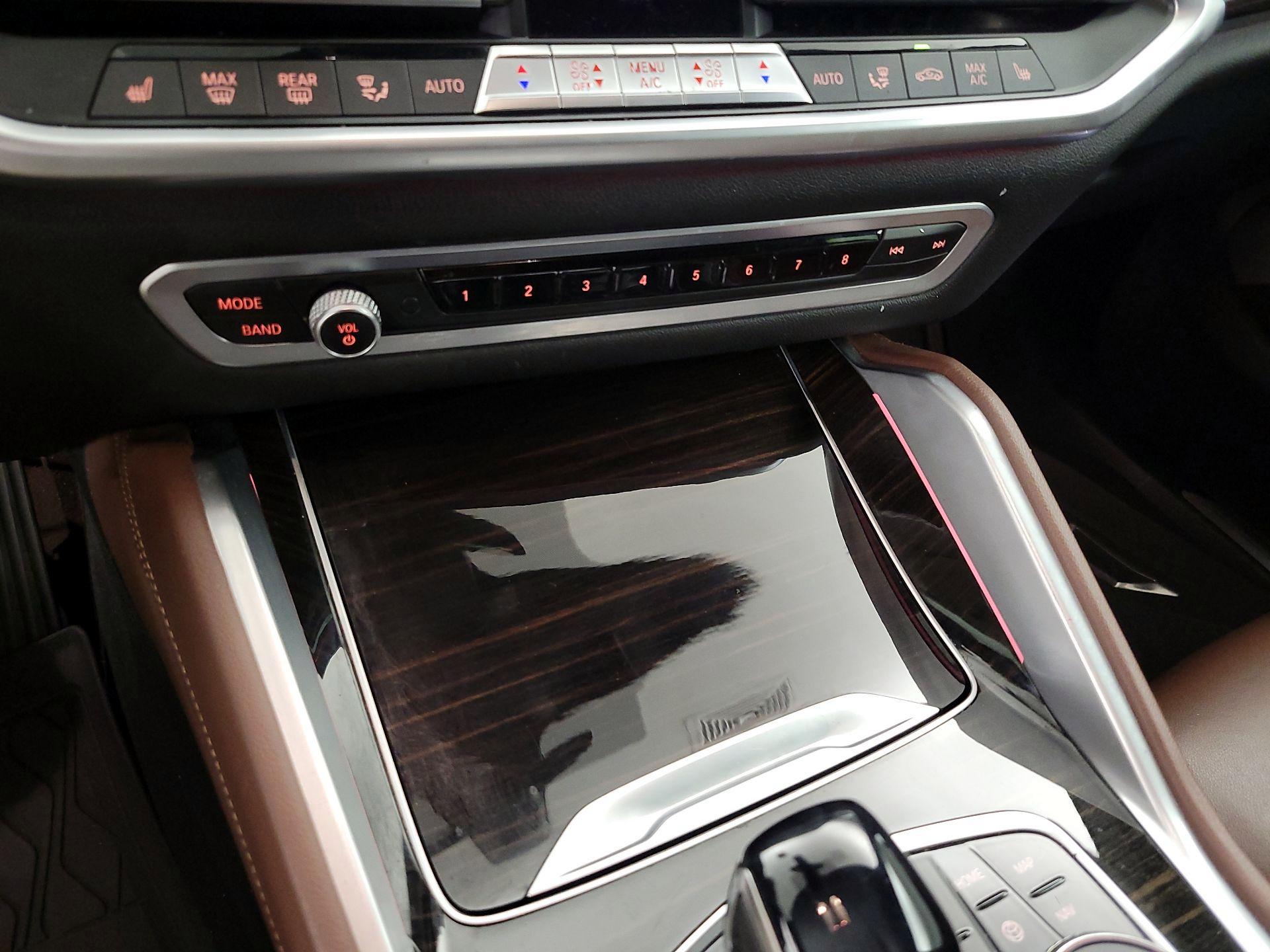 Thumbnail: 2020 BMW X6 - 17