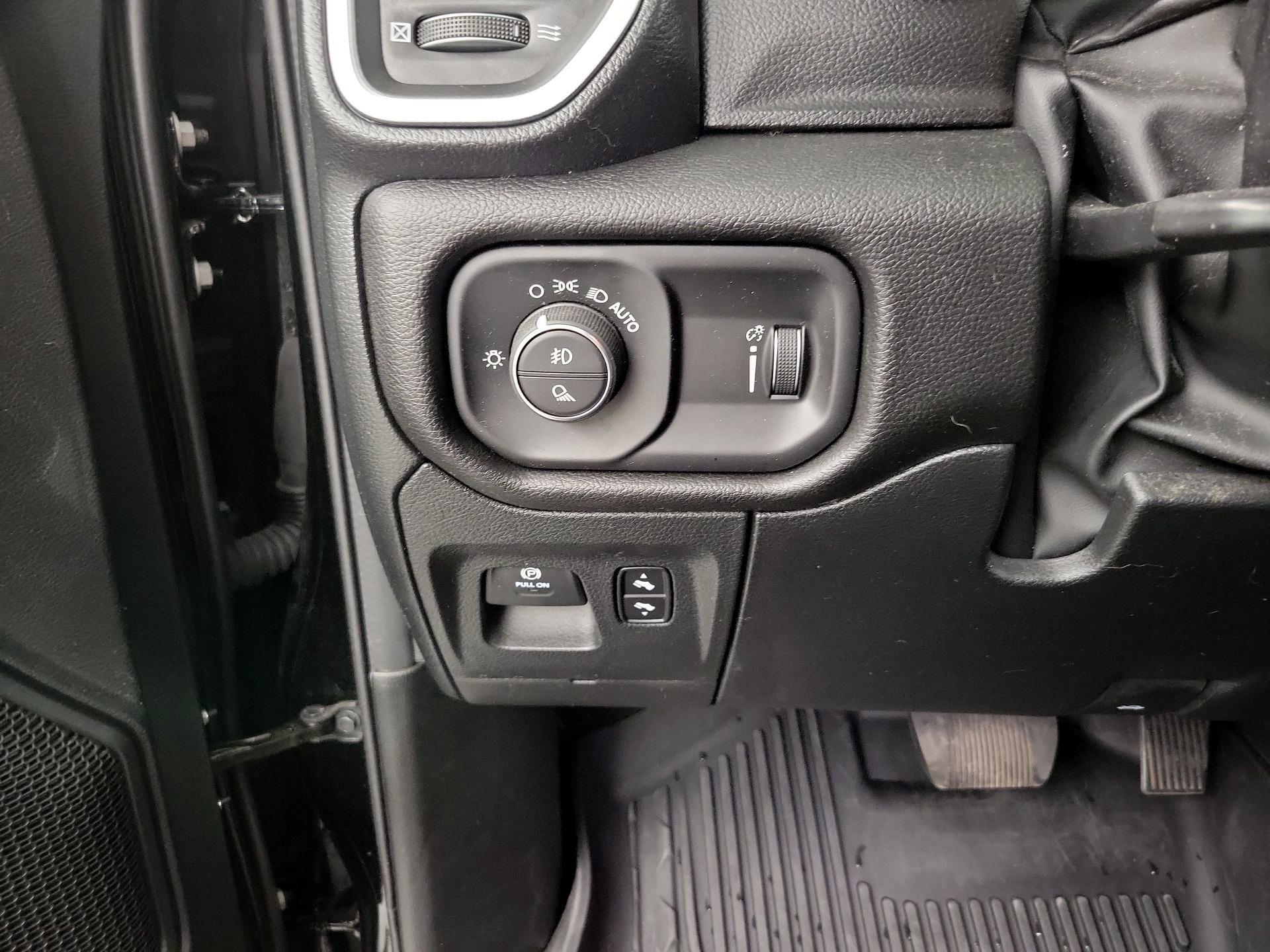 Thumbnail: 2023 RAM 1500 - 13