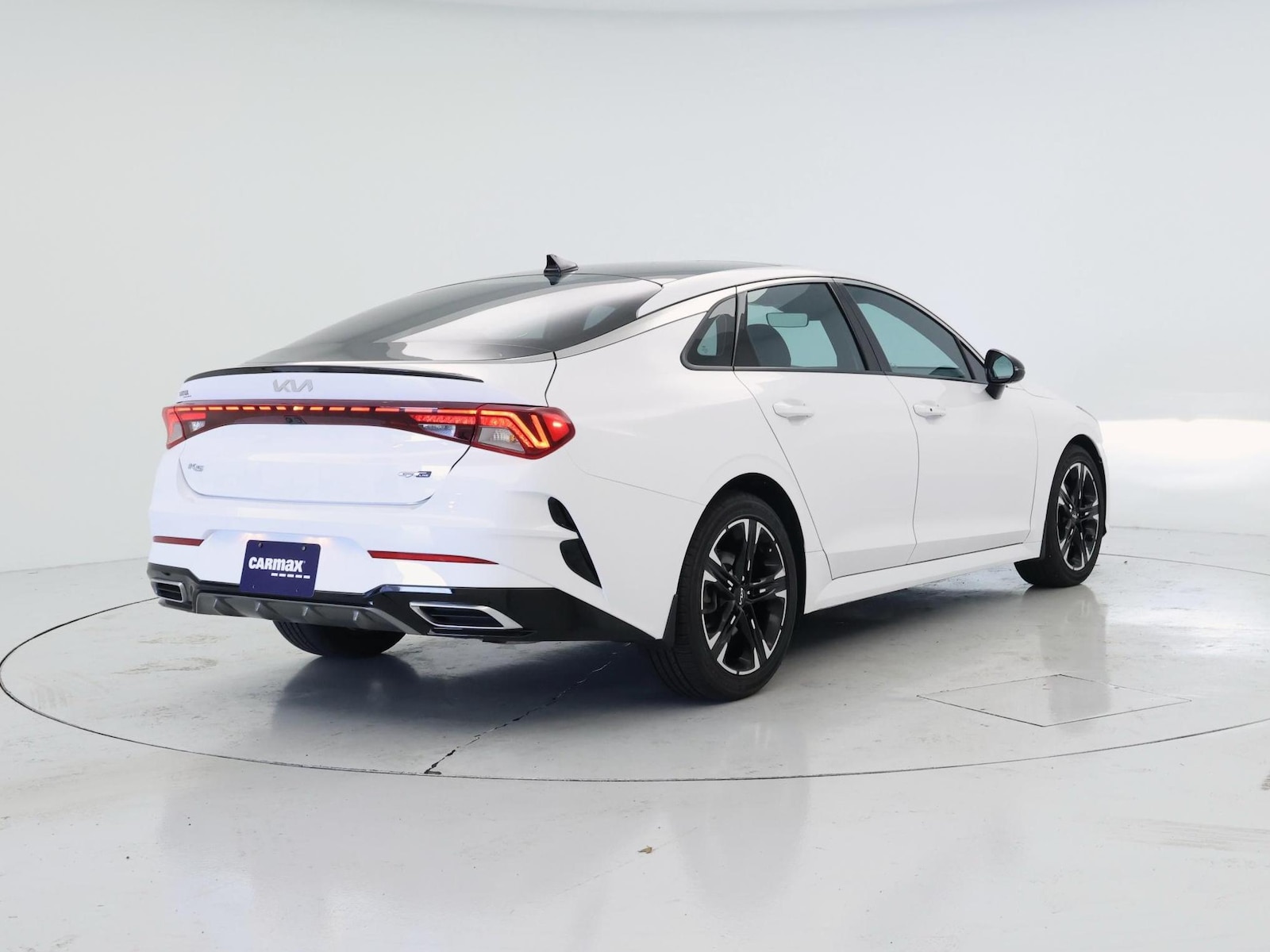 2022 Kia K5 GT-Line - Photo 9
