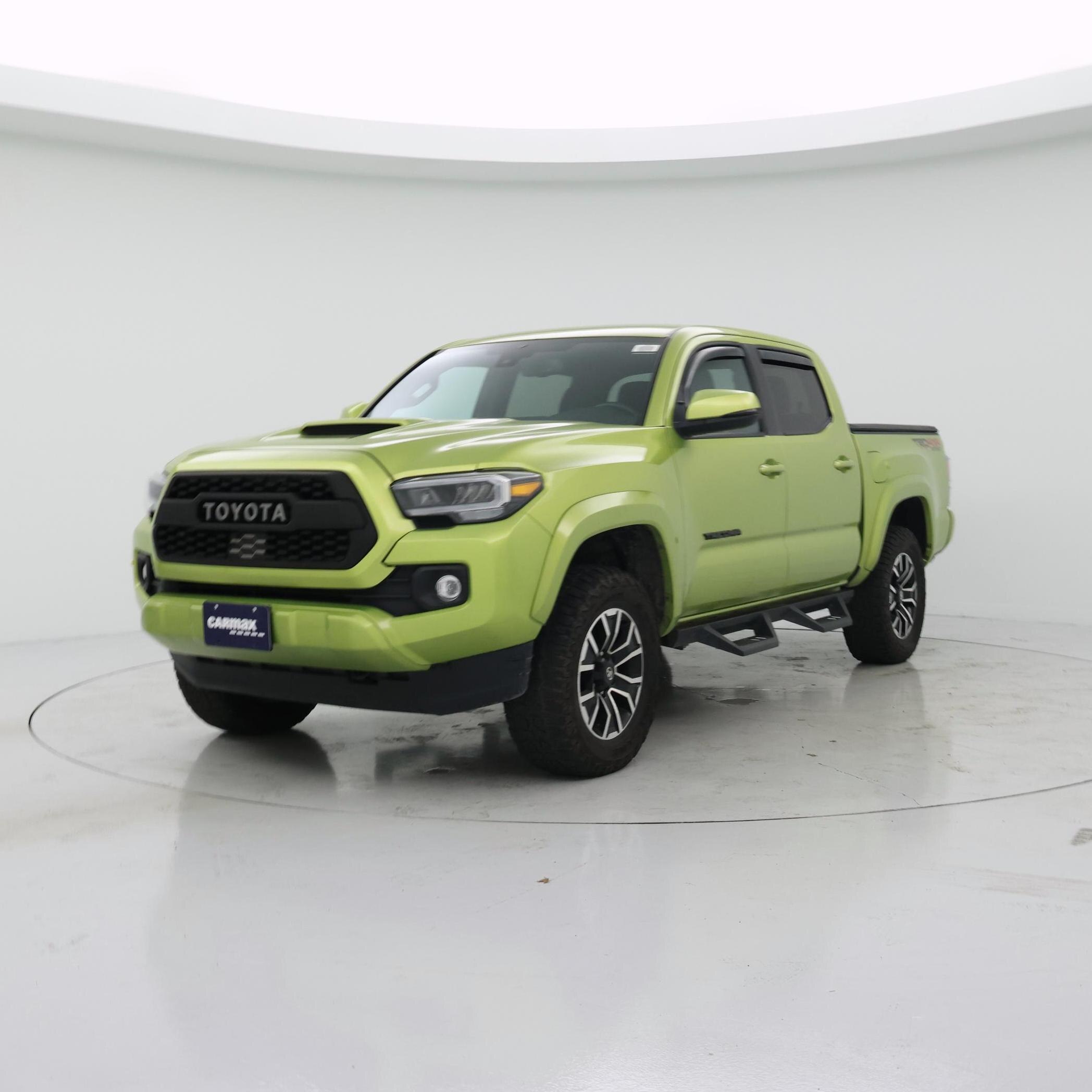 Thumbnail: 2023 Toyota Tacoma - 4