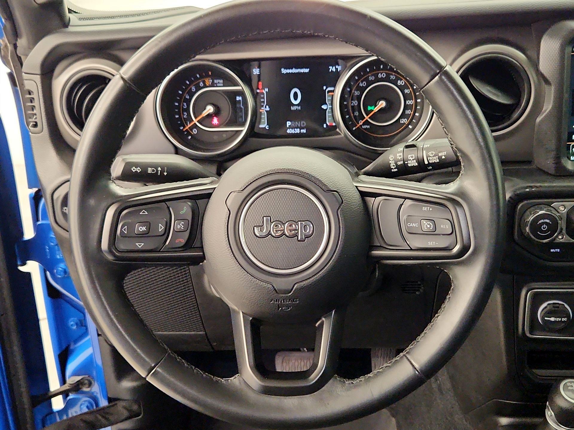 Thumbnail: 2022 Jeep Wrangler - 10